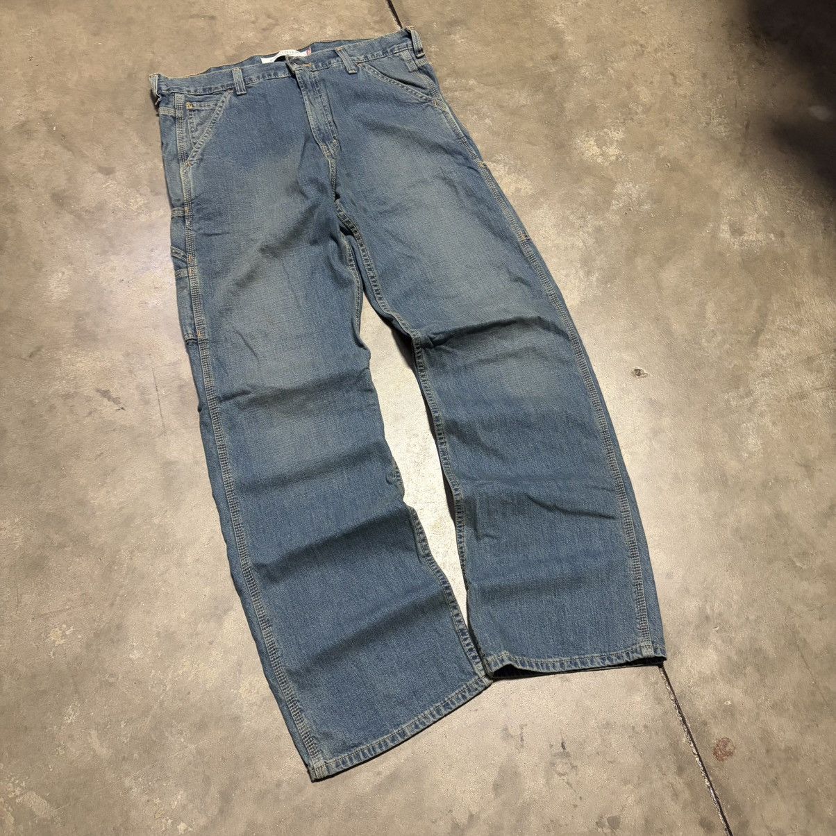 Levi's Vintage Levis Carpenter Jeans Baggy Denim Skater Faded Y2K Size US 34 / EU 50 - 2 Thumbnail