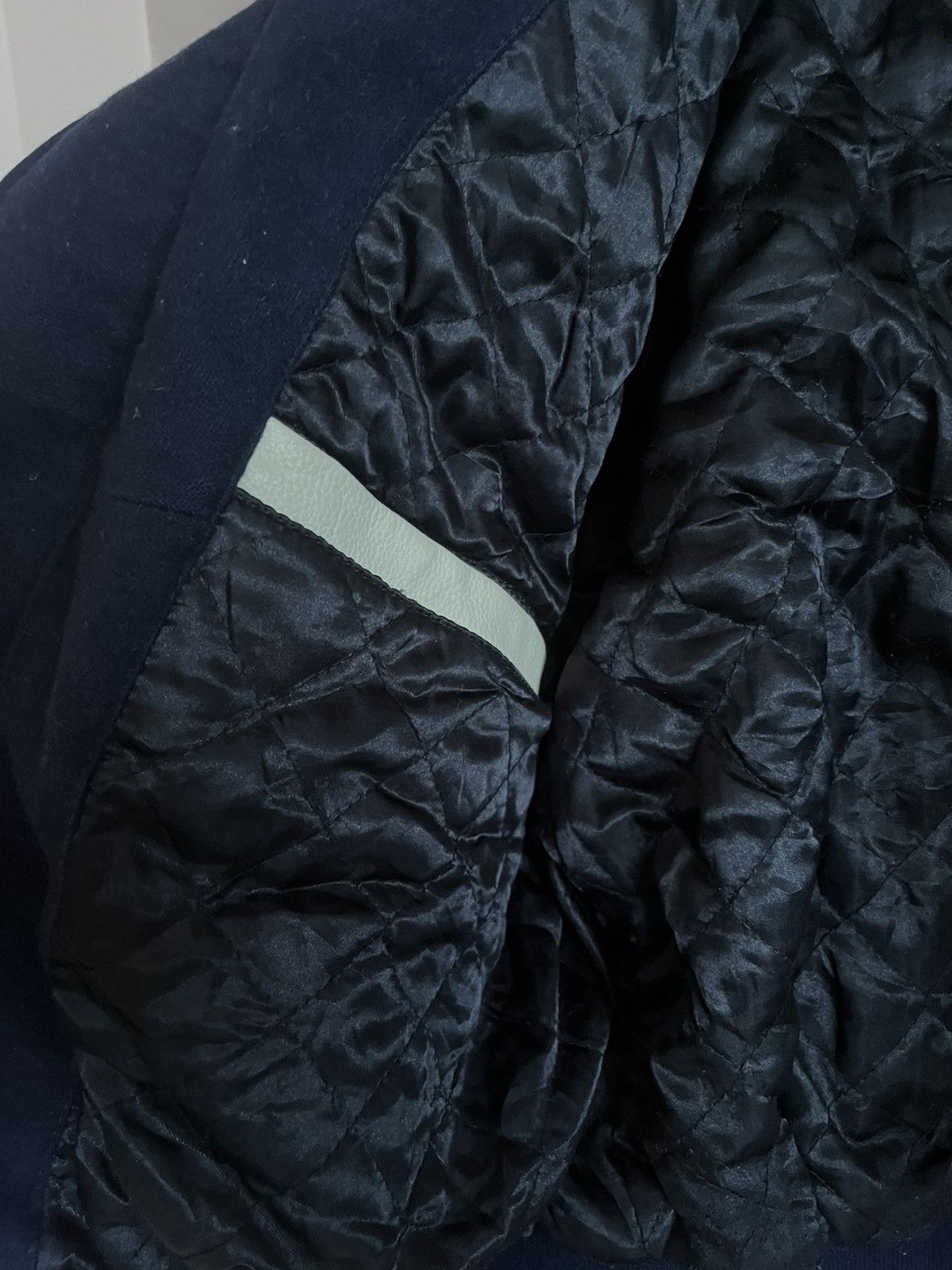 Vintage Vintage Club Med Varsity Wool Leather Jacket M Size US M / EU 48-50 / 2 - 14 Thumbnail