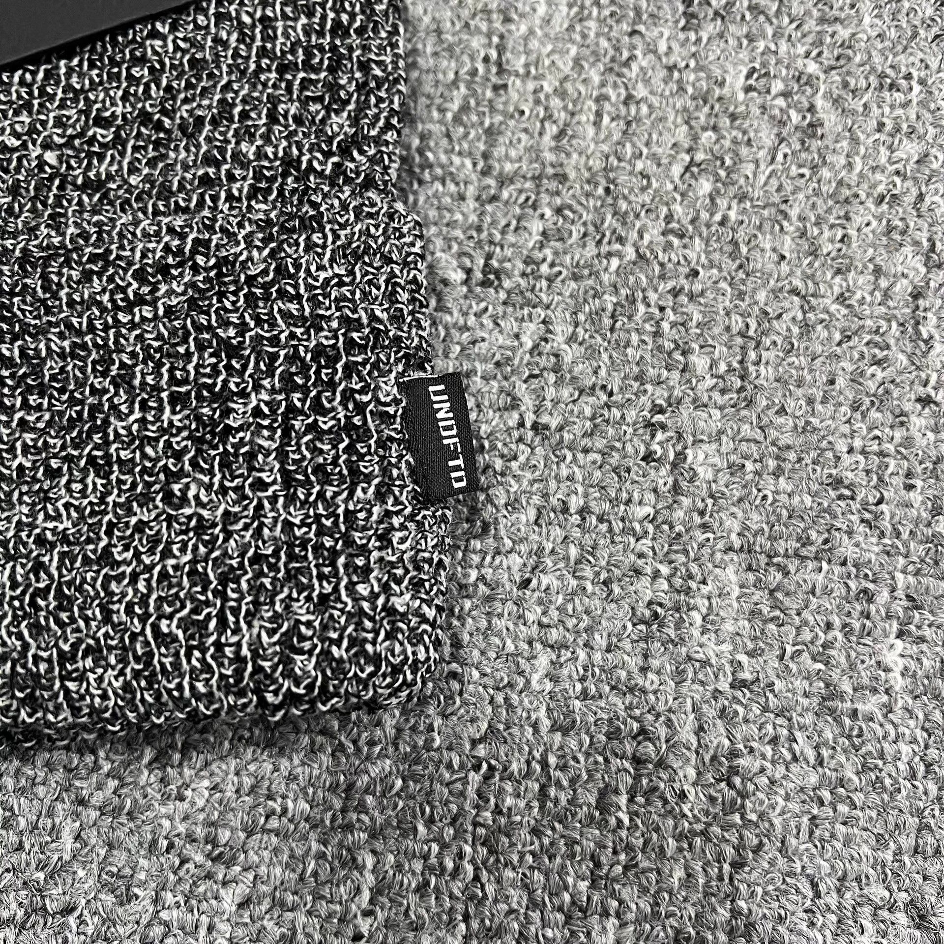 Undefeated Undefeated Small Leopard Head Embroidered Knit Beanie Q7 Size ONE SIZE - 6 Thumbnail