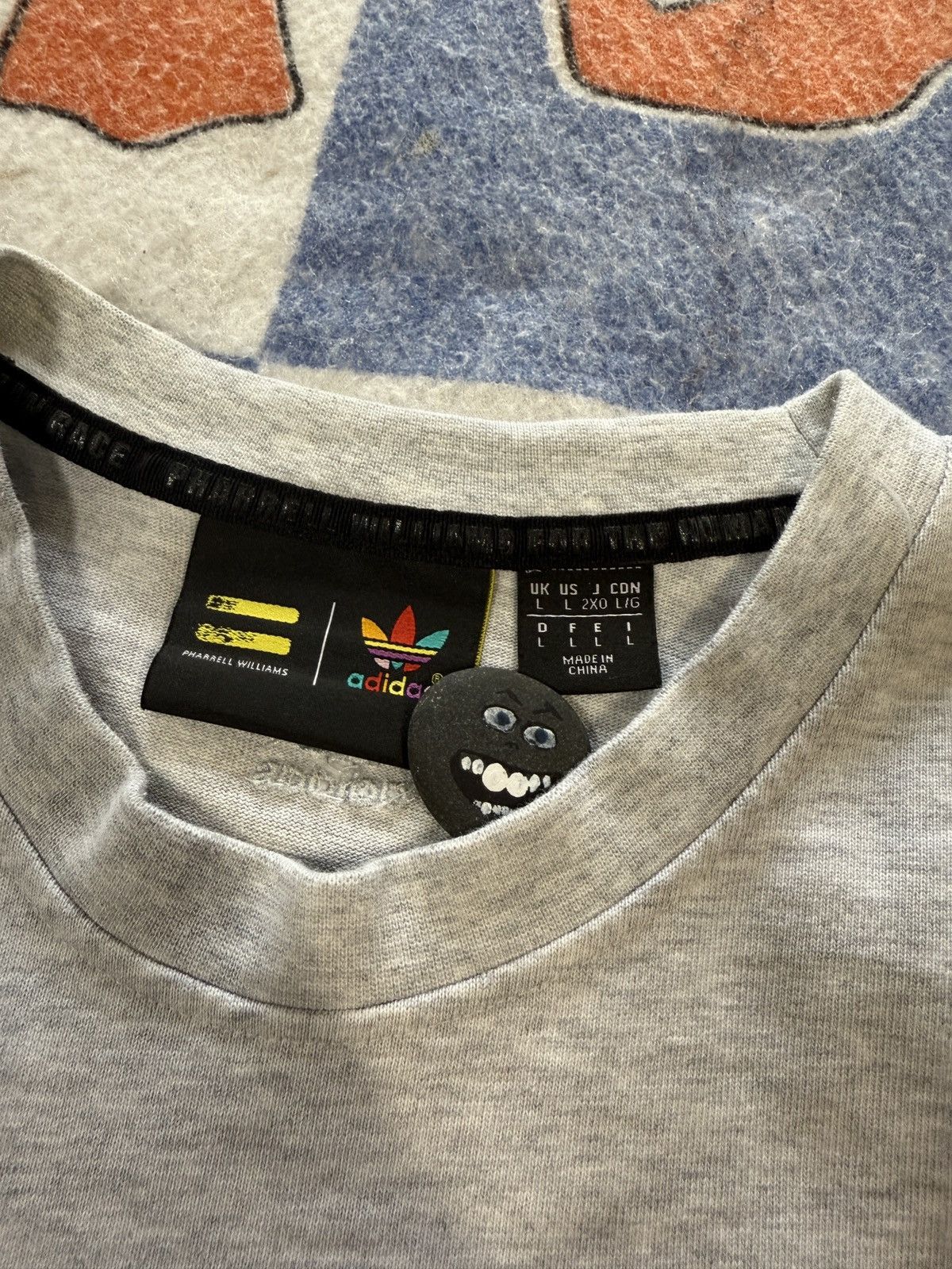 Adidas Adidas human race tee Size US L / EU 52-54 / 3 - 5 Thumbnail
