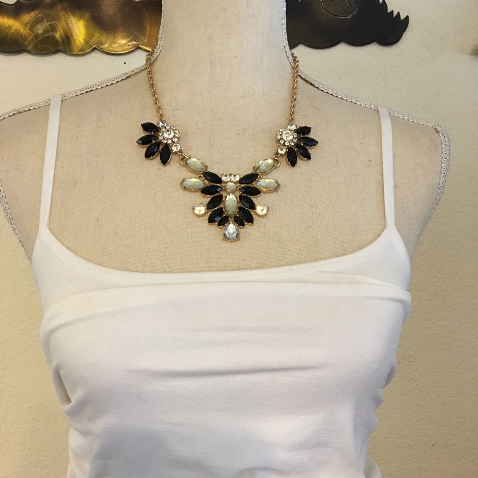 Jewelry Black white and cream faceted stone bling necklace Size ONE SIZE - 3 Thumbnail
