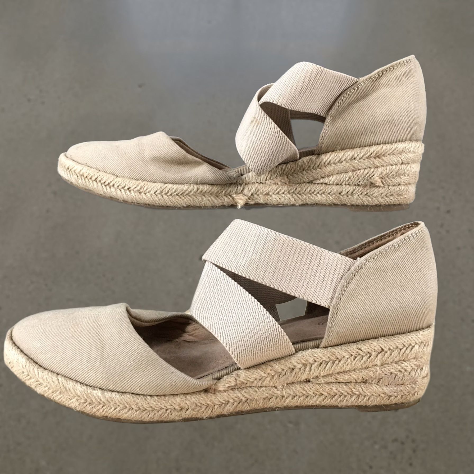 Vintage Velocity Sandals Womens 10 M Keaton Espadrille Mary Jane Brown Slip On Wedge Velcoity Shoes Womens 10 M Keaton Espadrille Brown Slip On Wedge Size US 10 / IT 40 - 1 Thumbnail