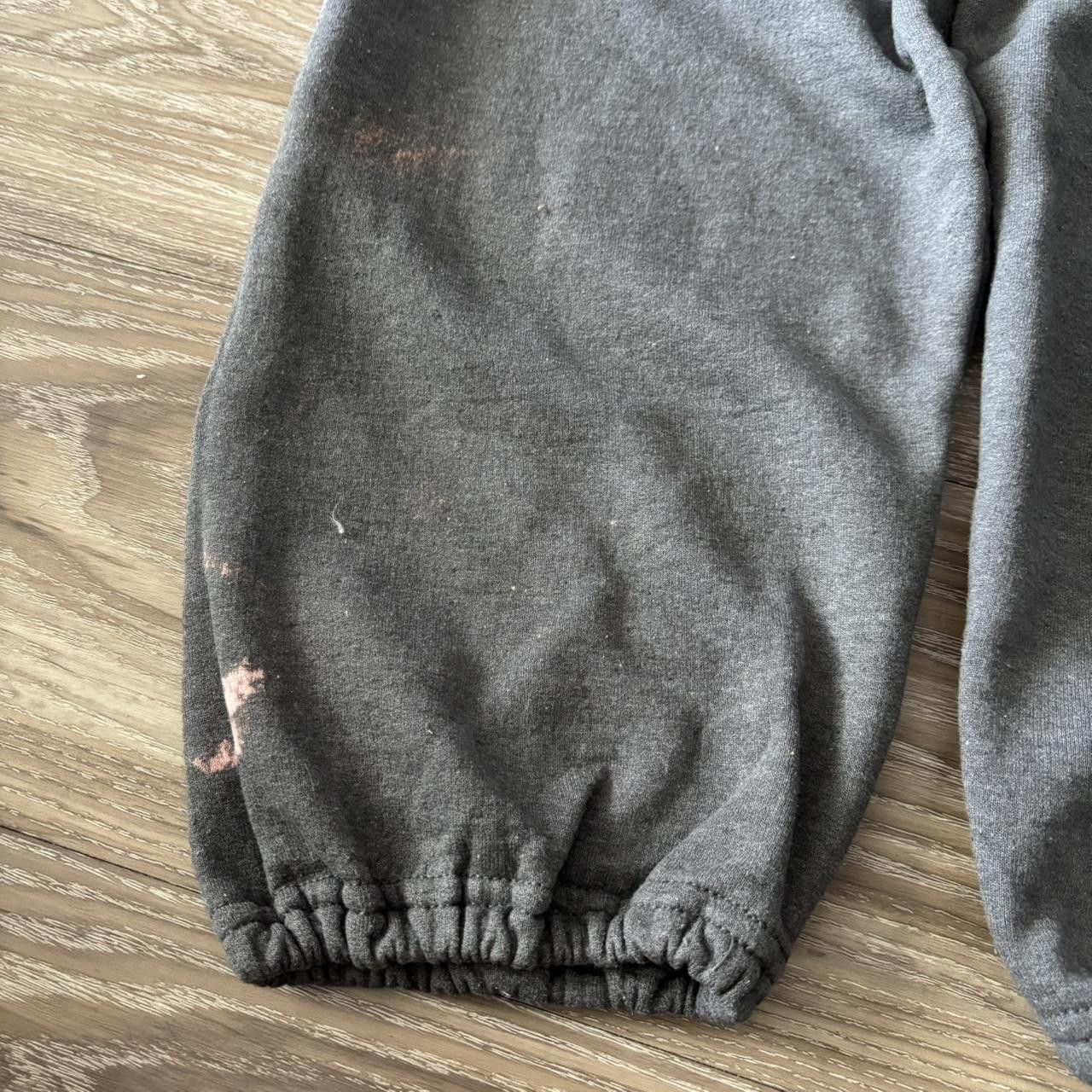 Japanese Brand Crazy Vintage Y2K/2000s Baggy Grey Essential Sweatpants! Fits L Size US 34 / EU 50 - 6 Thumbnail