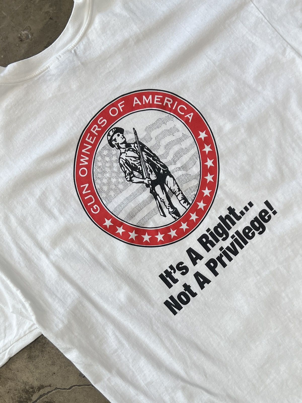 Vintage Vintage Gun Owners of America Privilege Not a Right Tee XXL Size US XXL / EU 58 / 5 - 1 Thumbnail