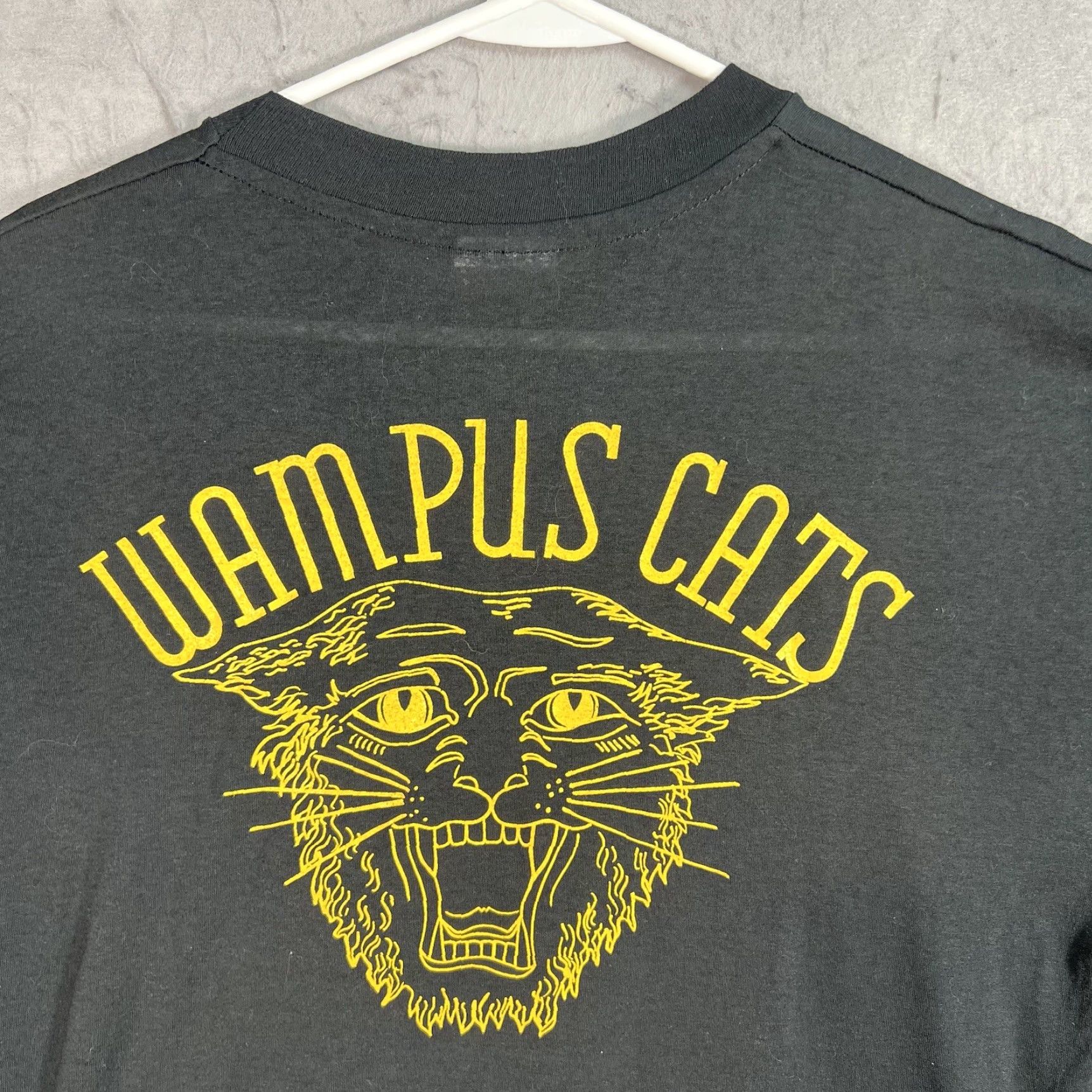 Hanes VINTAGE LHS Class Reunion Campus Cats T Shirt Adult XL Black USA Made Mens Size US XL / EU 56 / 4 - 7 Thumbnail