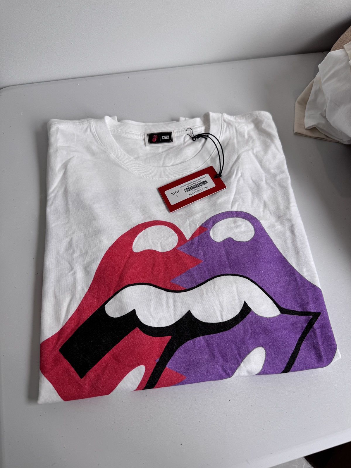 Kith Kith x Rolling Stones 1989 Tongue Vintage Tee White Size L 