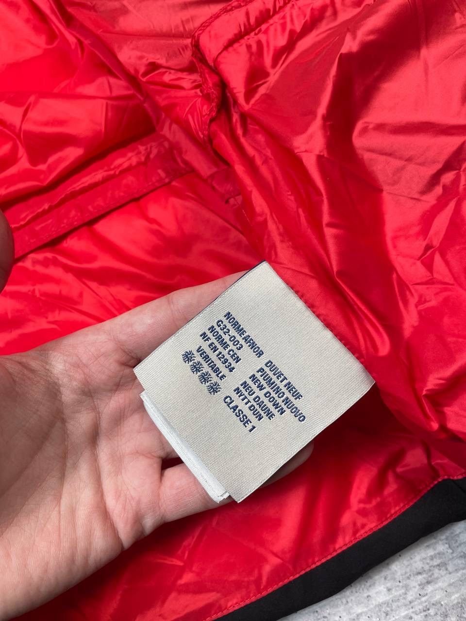 Moncler Grenoble Moncler Grenoble Down Puffer Faux Fur Ski Jacket Y2K Size XL / US 12-14 / IT 48-50 - 11 Thumbnail