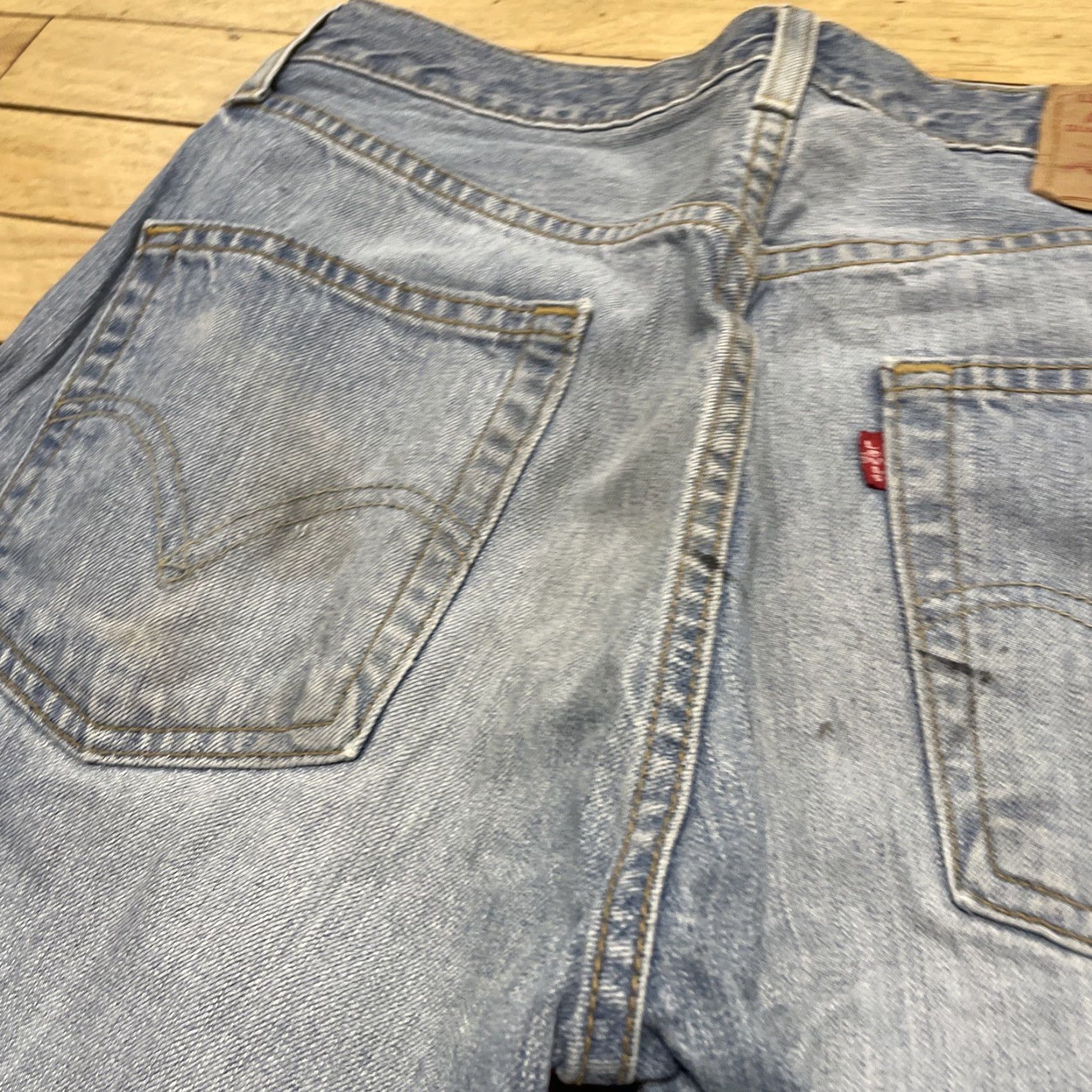 Levi's VINTAGE Levi's 501xx Jeans Men 32 Streetwear Paint Grunge Rivet Blue 30x32 Jeans Mens Blue 501xx Y2K Streetwear Distressed Button Fly Size US 32 / EU 48 - 5 Thumbnail