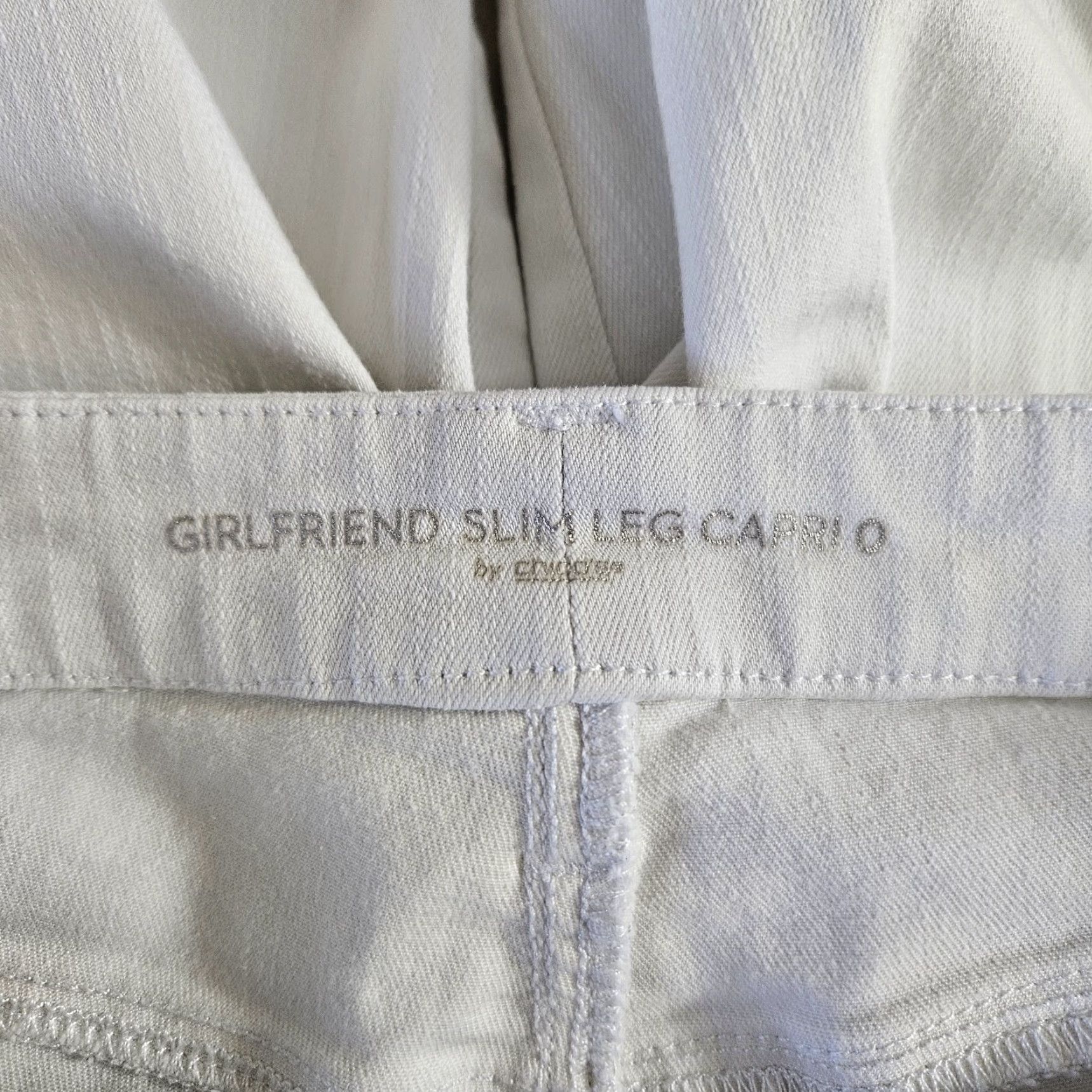 Vintage Chico's Womens Girlfriend Slim Leg Capri Jeans Sz 4 White Mid Rise Size 27" / US 4 / IT 40 - 7 Thumbnail