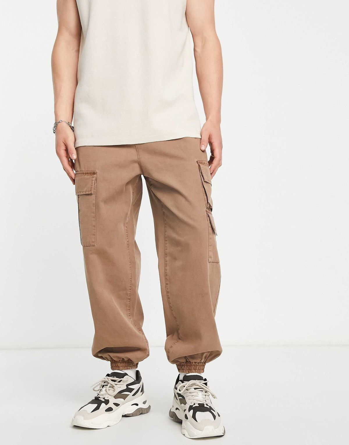 Asos Asos Design oversized tapered cargo pants Size US 31 - 10 Thumbnail