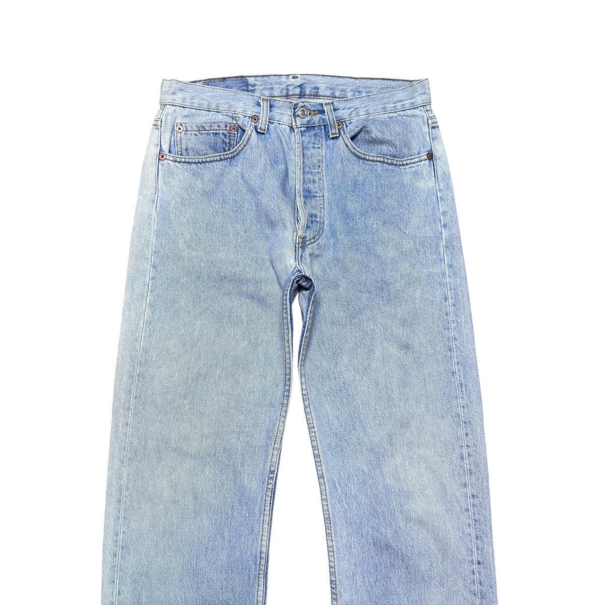 Levi's Vintage Levis 501 Faded Blue Jeans Size US 31 - 3 Thumbnail
