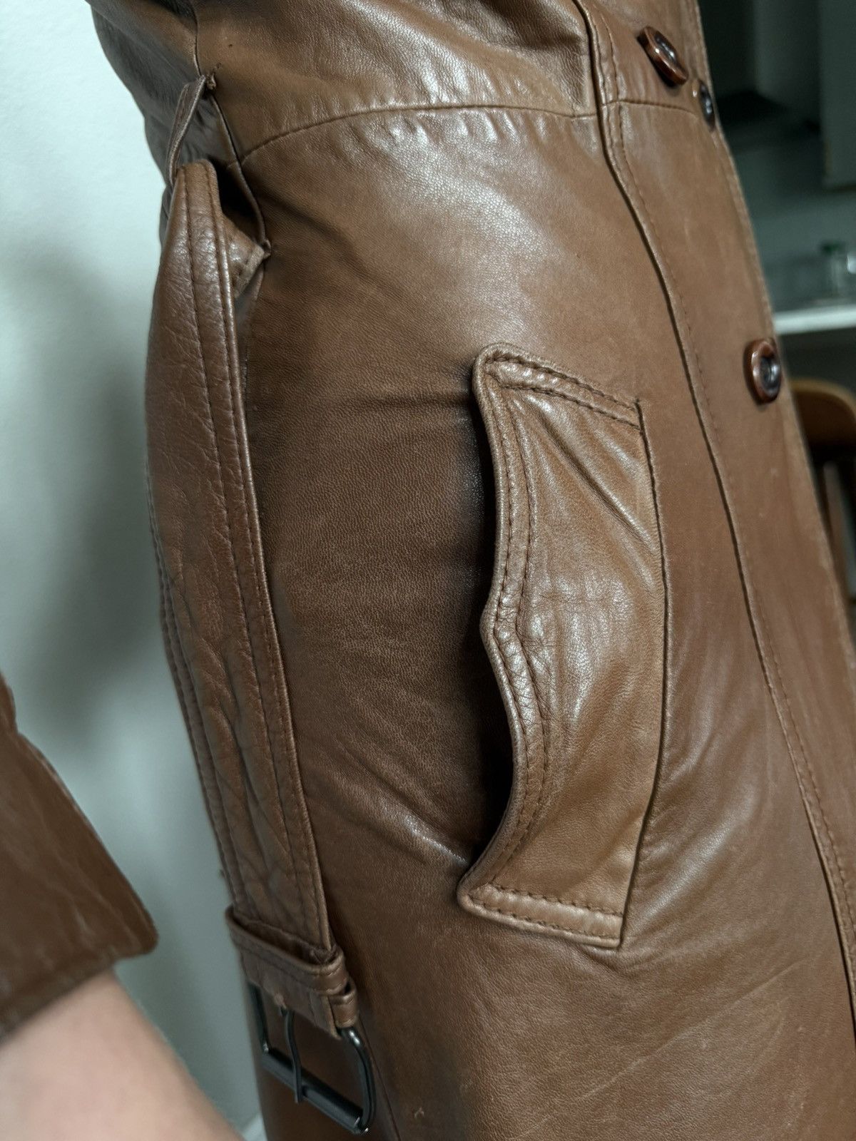 Other 80s Brown Leather Trench Coat Full Belt Wrist Buckles Size S / US 4 / IT 40 - 9 Thumbnail
