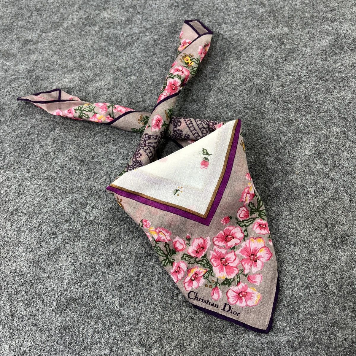 Vintage Christian Dior Handkerchief / Bandana / Neckerchief B741 Size ONE SIZE - 8 Thumbnail