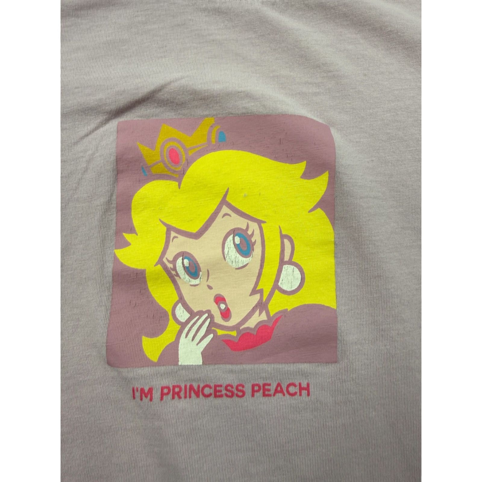 Uniqlo Uniqlo UT Shirt Adult Medium Purple Princess Peach Super Mario Nintendo Tee Size US M / EU 48-50 / 2 - 4 Thumbnail