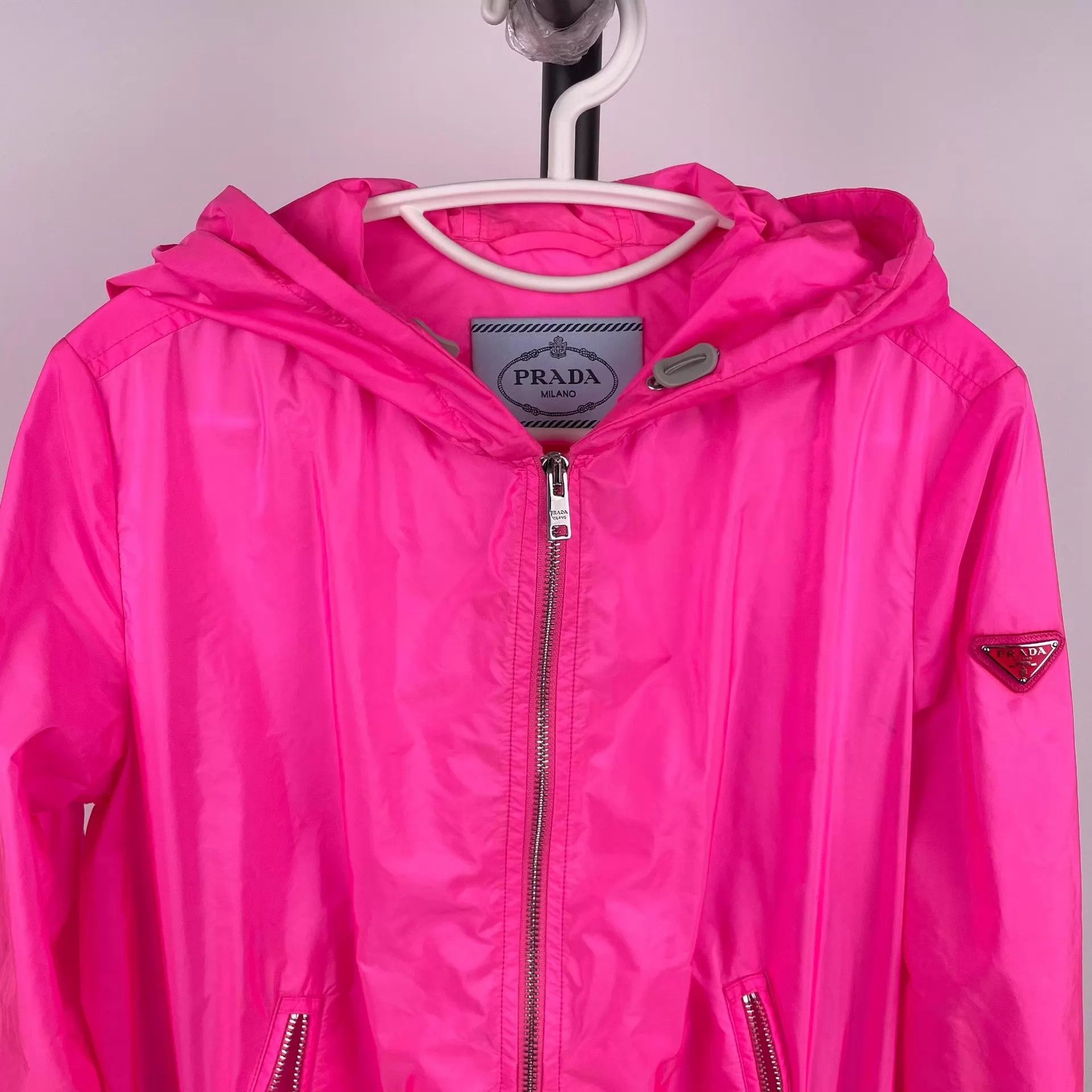 Prada Prada Fuchsia UV Jacket Size 44 2019 Size M / US 6-8 / IT 42-44 - 9 Thumbnail