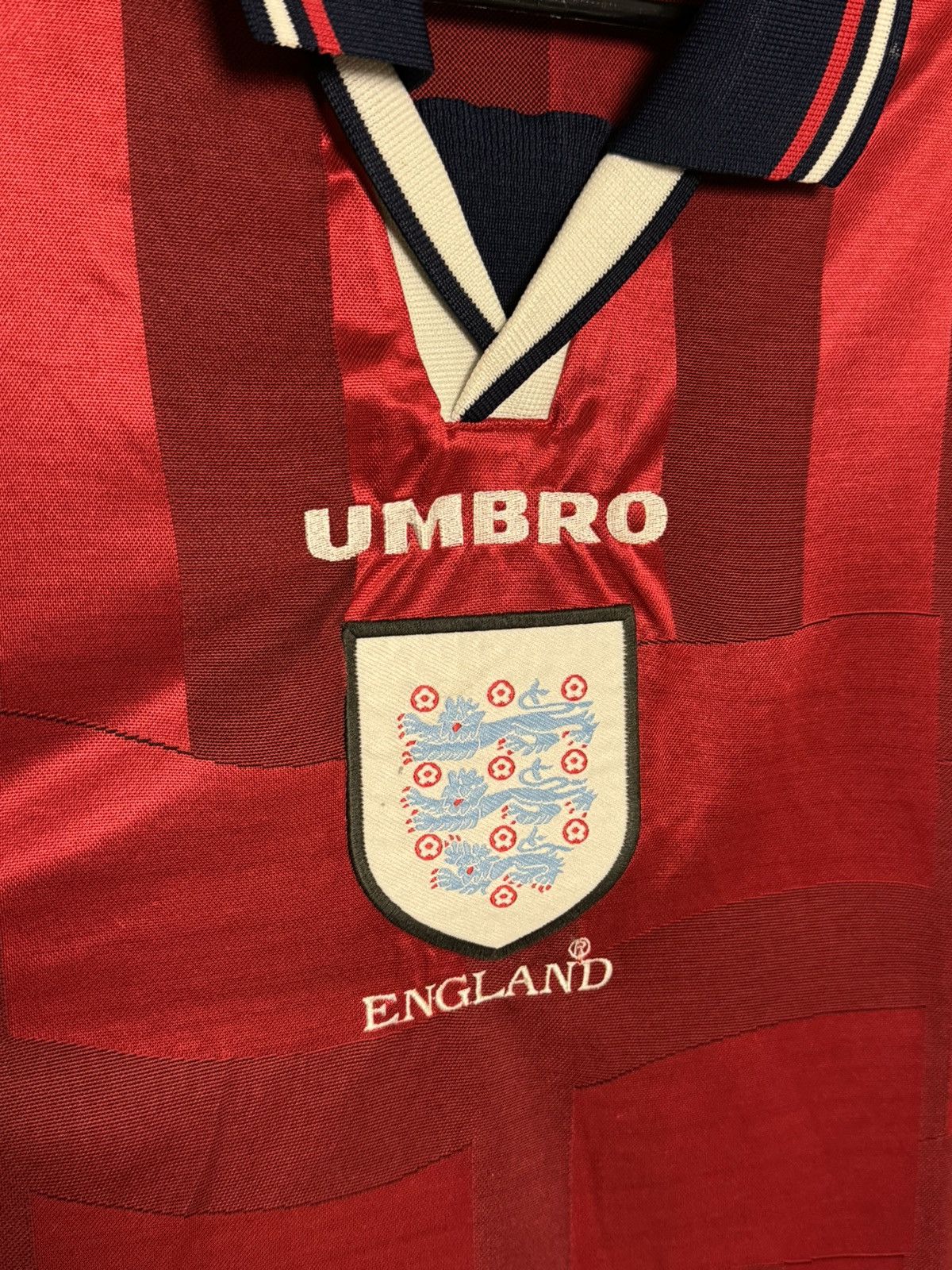 Umbro England National Team 97/99 Away Football Jersey T-Shirt Size US XL / EU 56 / 4 - 3 Thumbnail
