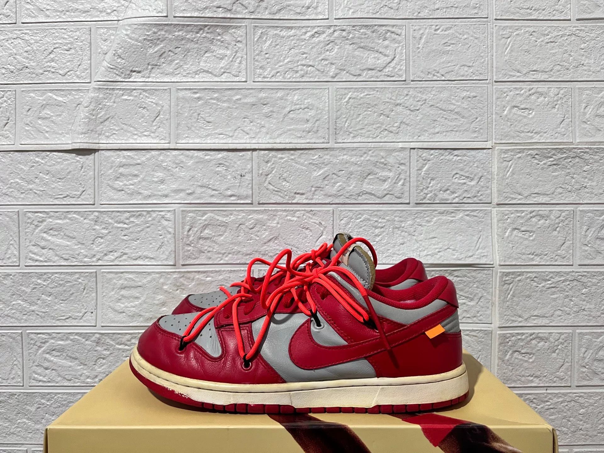 Nike Nike DUNK Red Lowtop Sneakers 10 Men Size US 10 / EU 43 - 1 Thumbnail