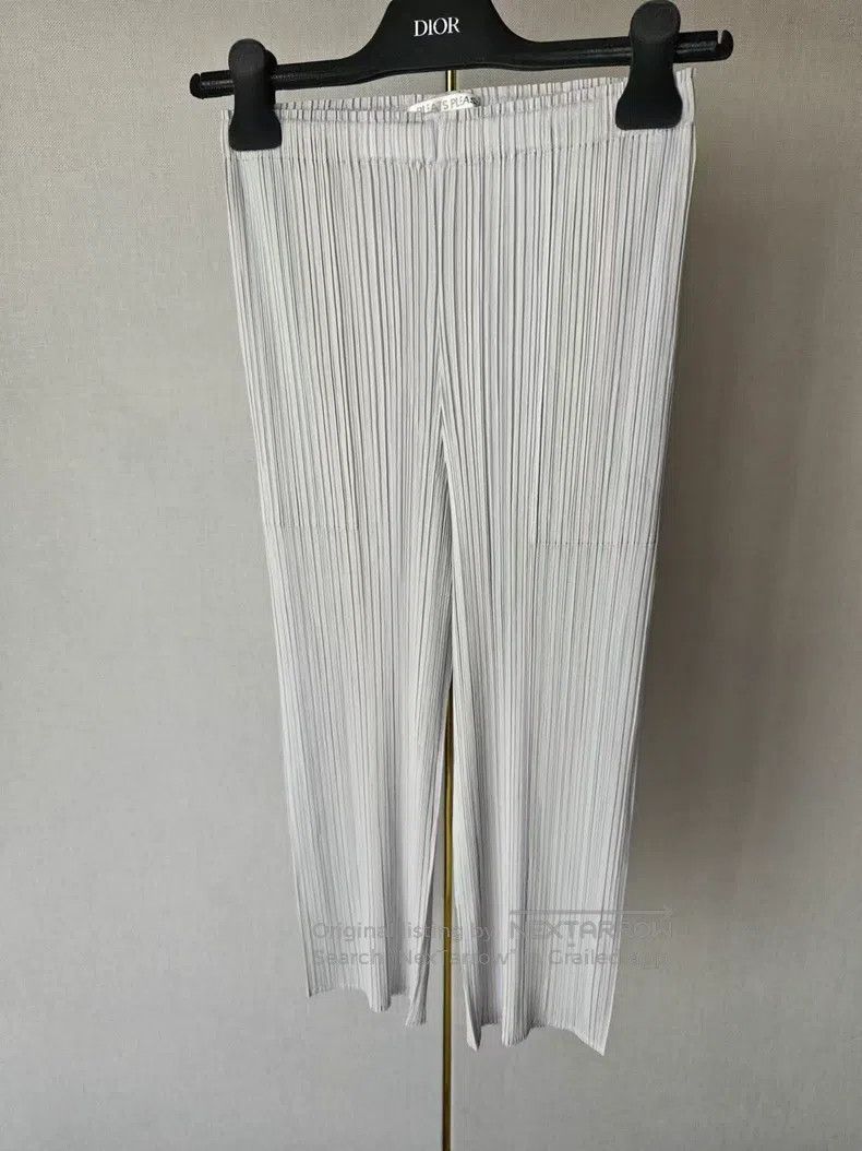 Issey Miyake Issey Miyake Beige Pants Size 25" / US 0 / IT 36 - 2 Thumbnail
