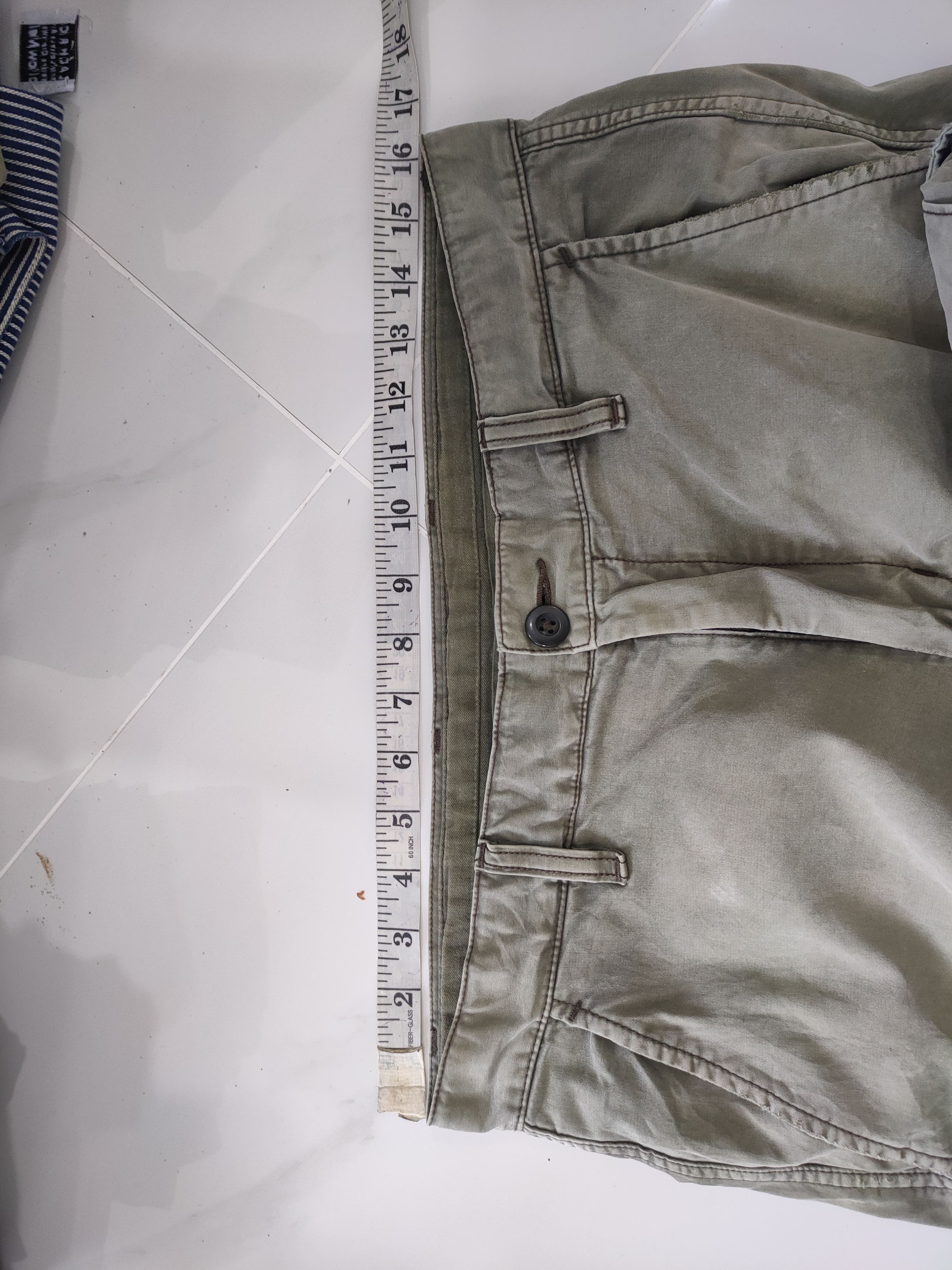 Japanese Brand VINTAGE JAPANESE FADED WORKWEAR CARGO PANTS Size US 31 - 7 Thumbnail