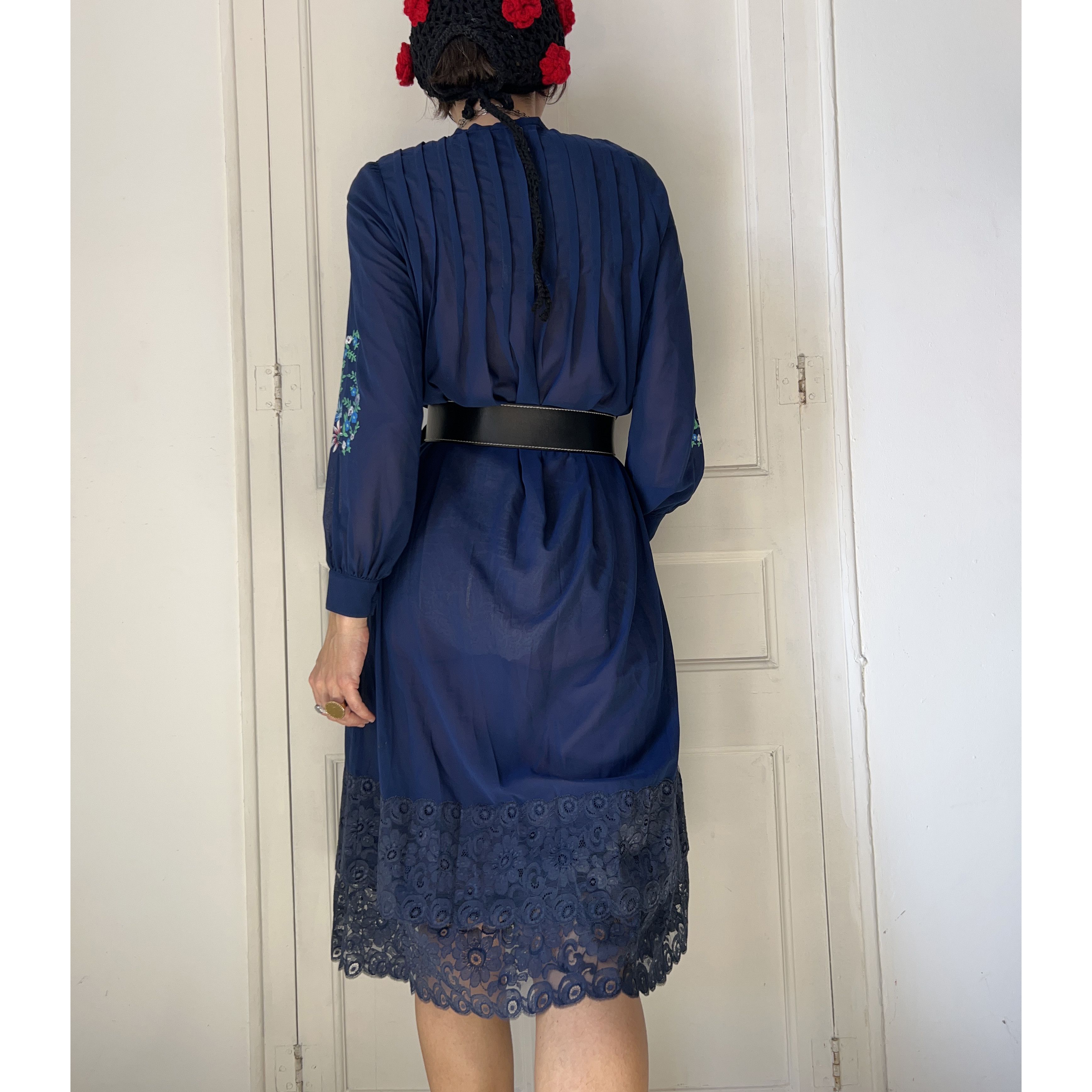 Vintage Vintage 70s Navy Blue Sheer Lace Dress Size M / US 6-8 / IT 42-44 - 2 Thumbnail