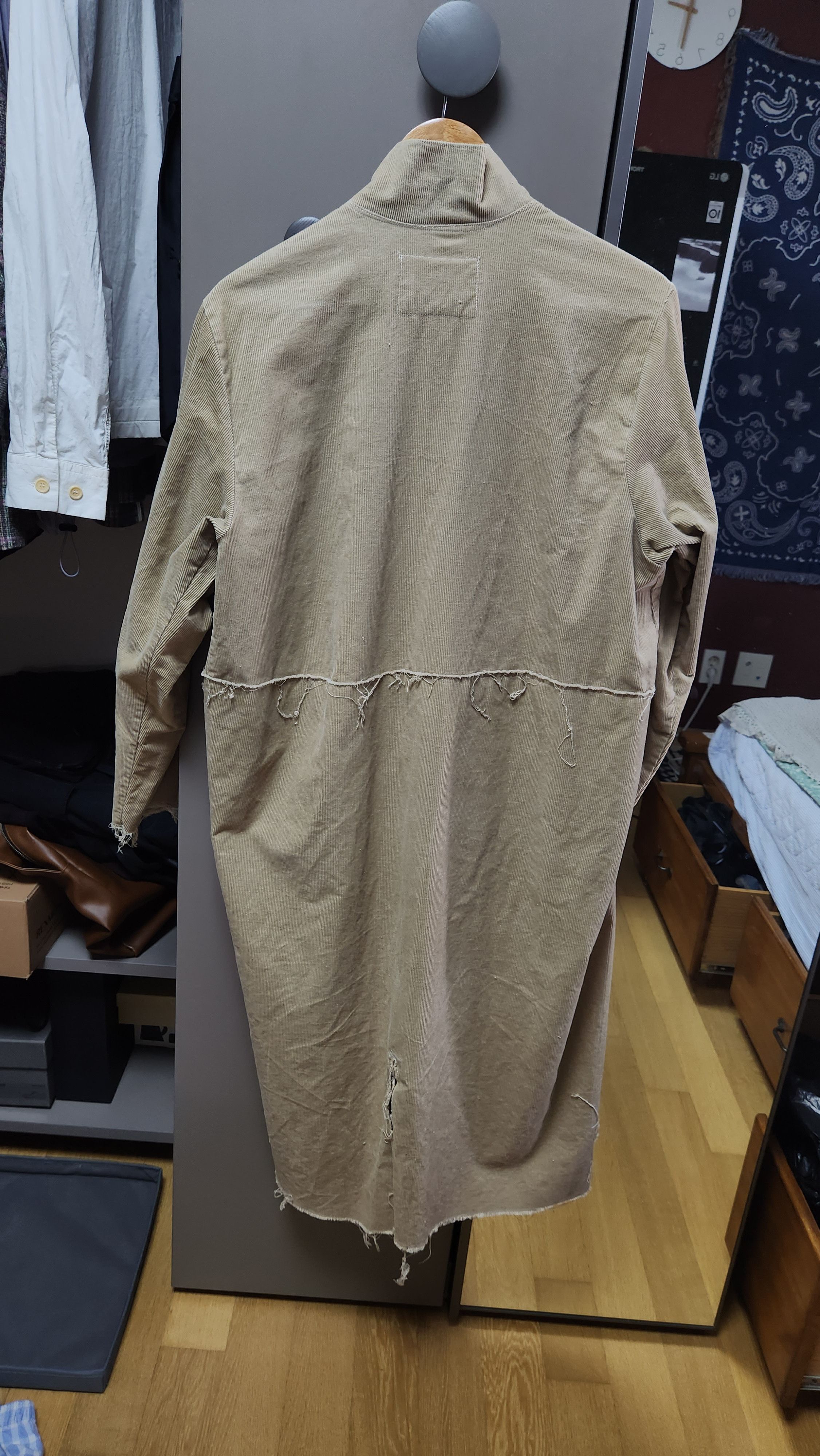 Camiel Fortgens Camiel Fortgens 2017 Archive Deconstructed Corduroy Coat Size US L / EU 52-54 / 3 - 8 Thumbnail