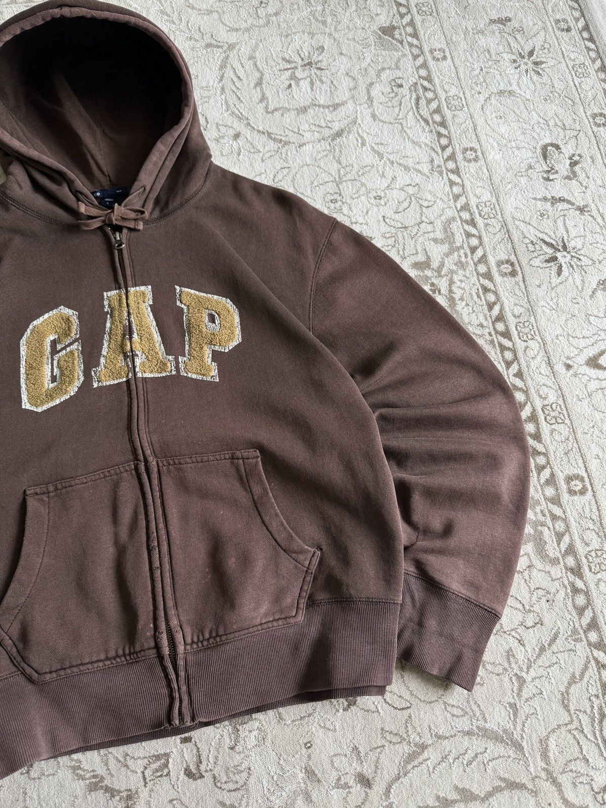 Gap Vintage Gap Big Logo Brown Zip Hoodie Faded Distressed Size US L / EU 52-54 / 3 - 3 Thumbnail