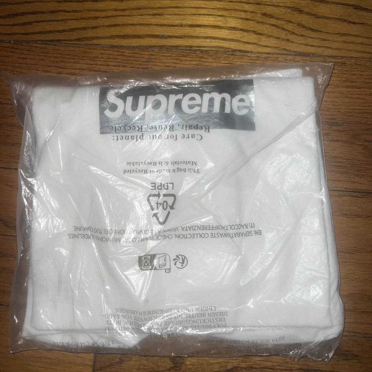 Supreme Supreme Chicago Box Logo Tee White Size: Large Size US L / EU 52-54 / 3 - 6 Thumbnail