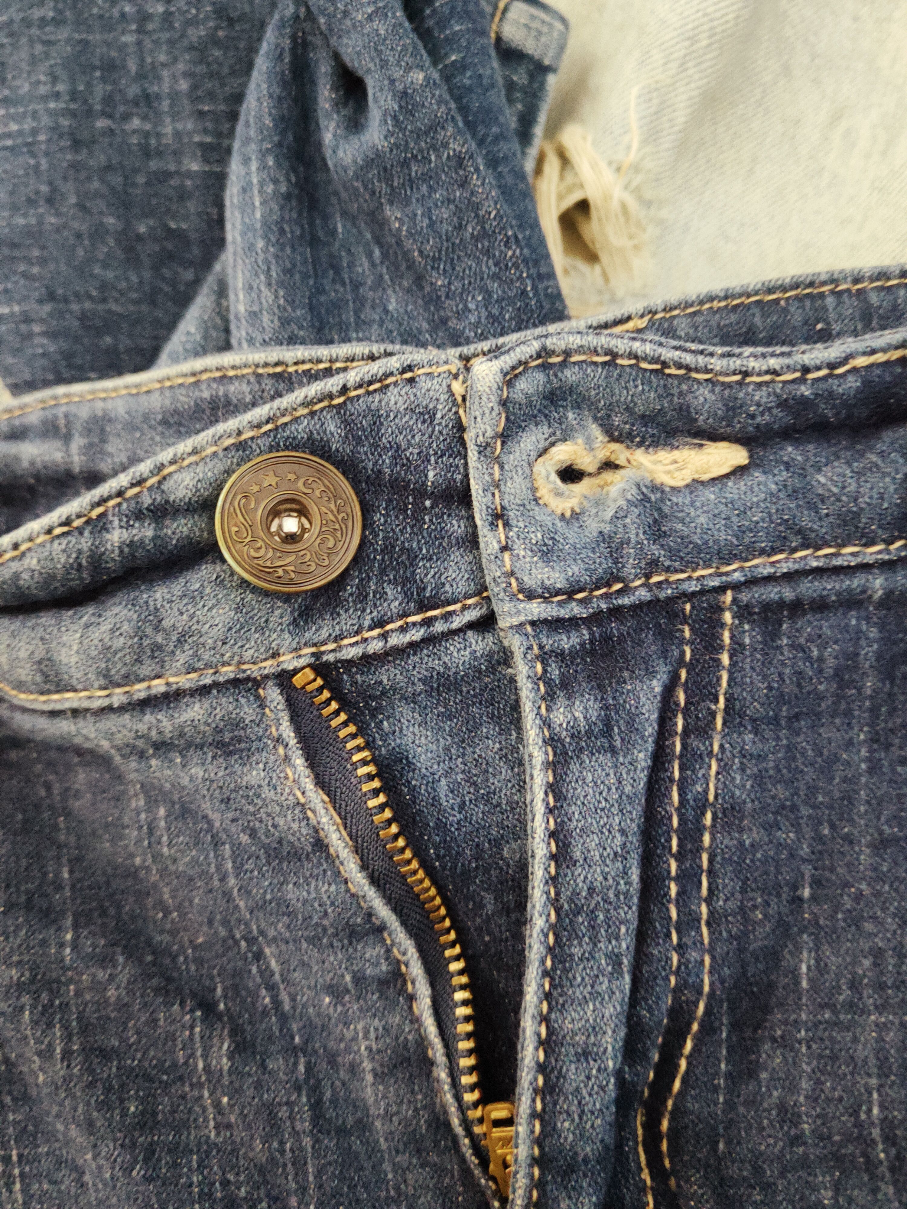 Japanese Brand × Vintage Japanese Brand Dark Blue Distressed Ripped Jeans Size 30" / US 8 / IT 44 - 17 Thumbnail