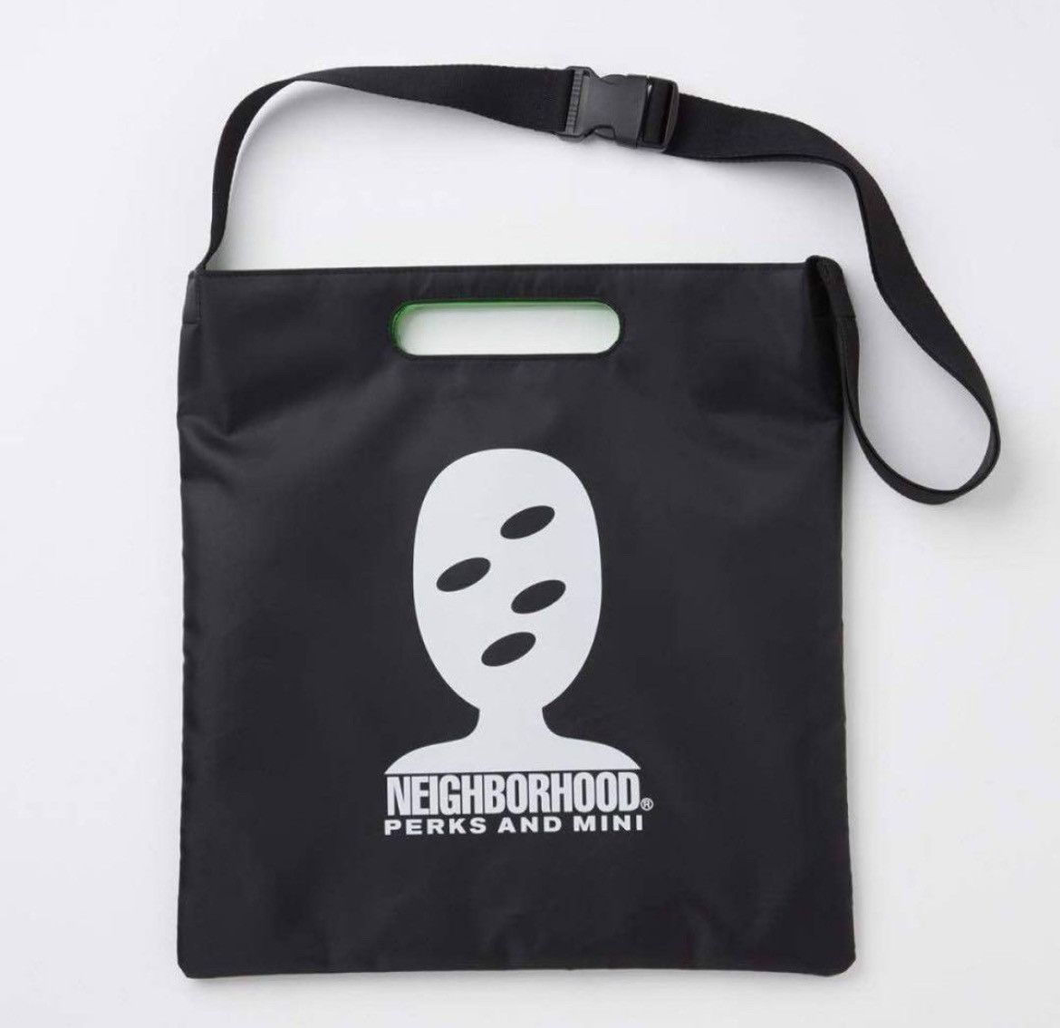 Neighborhood × Perks And Mini neighborhood × perks and mini 2 way Vinyl Bag + Keychain Size ONE SIZE - 4 Thumbnail