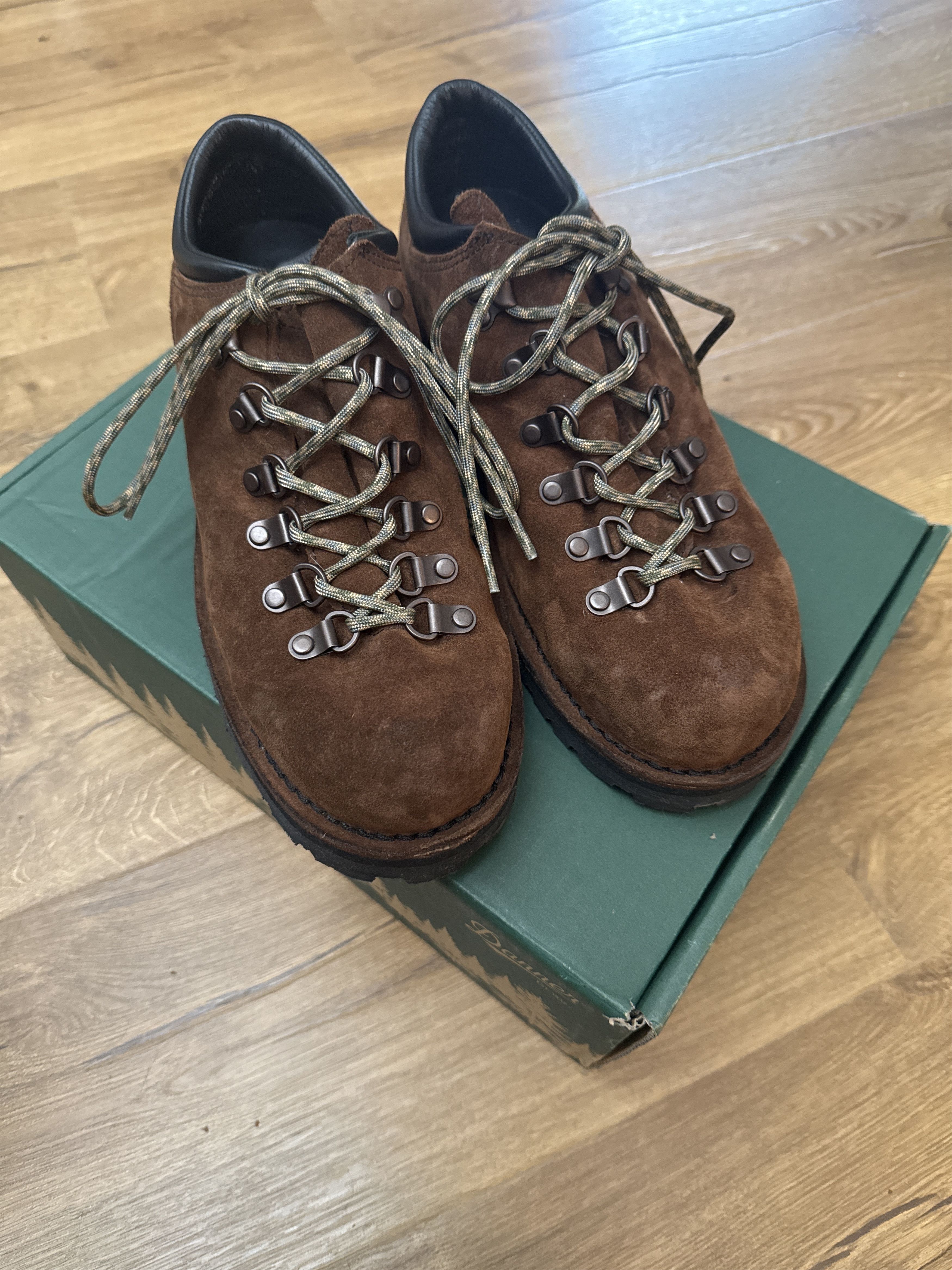 Danner Danner x Journal Standard Mountain Ridge Low Size US 8 / EU 41 - 2 Thumbnail
