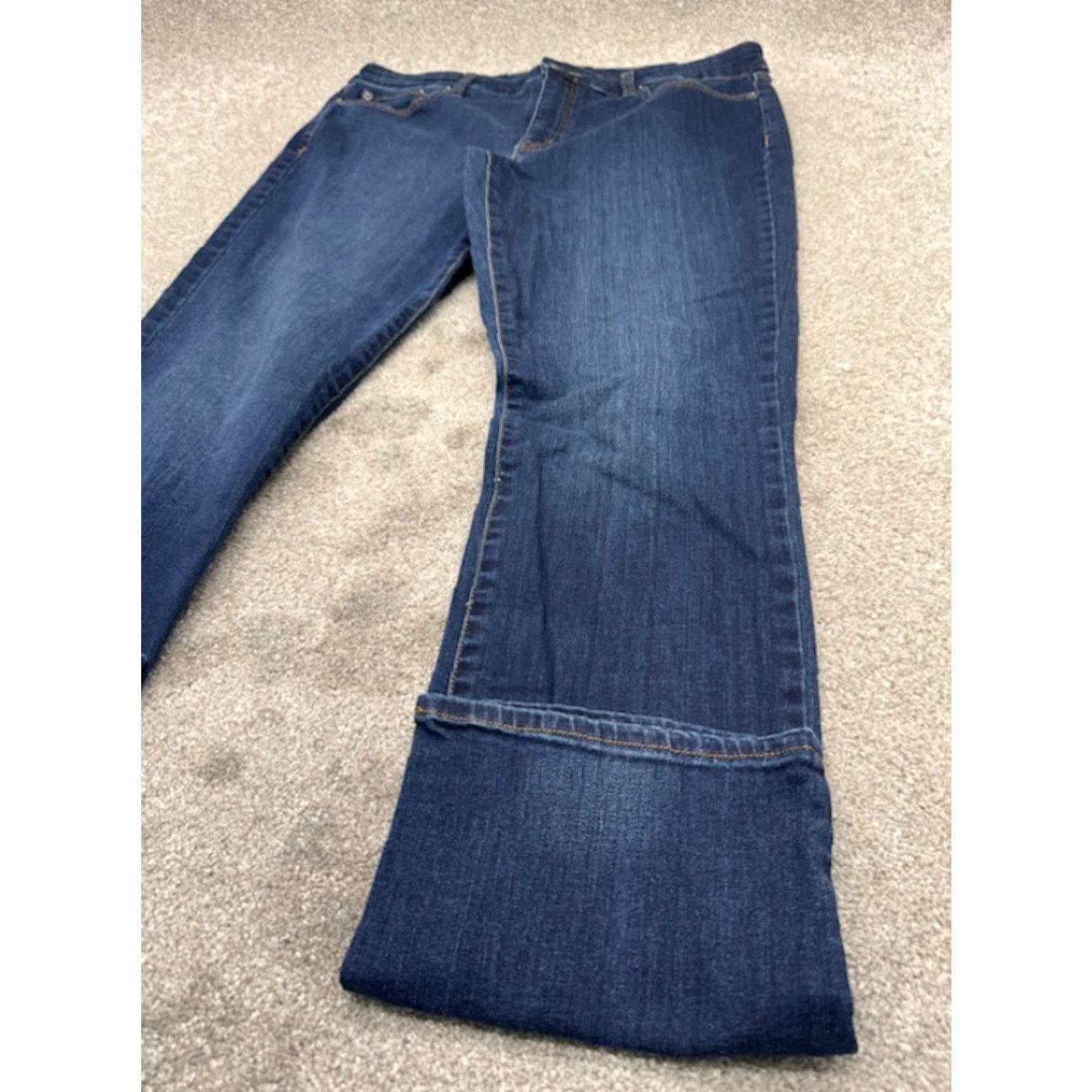 Ralph Lauren Lauren Ralph Lauren Jeans Women 12 Blue Denim Premier Straight 6349 Jeans Womens 12 Blue Denim Straight 6349 Size 34" / US 12 / IT 48 - 3 Thumbnail