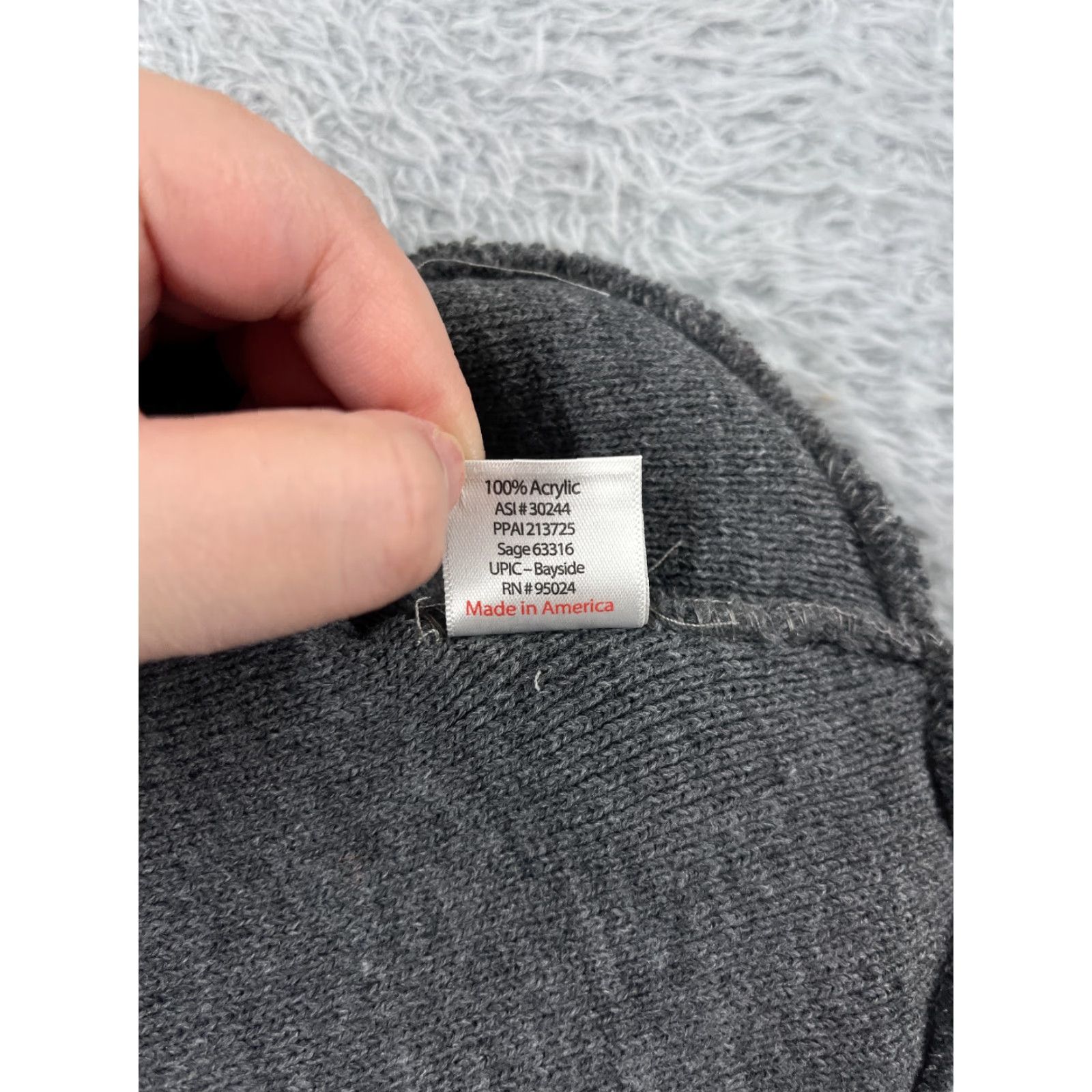 Vintage Bayside Duro Last Beanie Toque Hat Adult One Size Gray Knit 100% Acrylic Roofing System Beanie Mens Winter 90s Roofing Keywords Size ONE SIZE - 8 Thumbnail