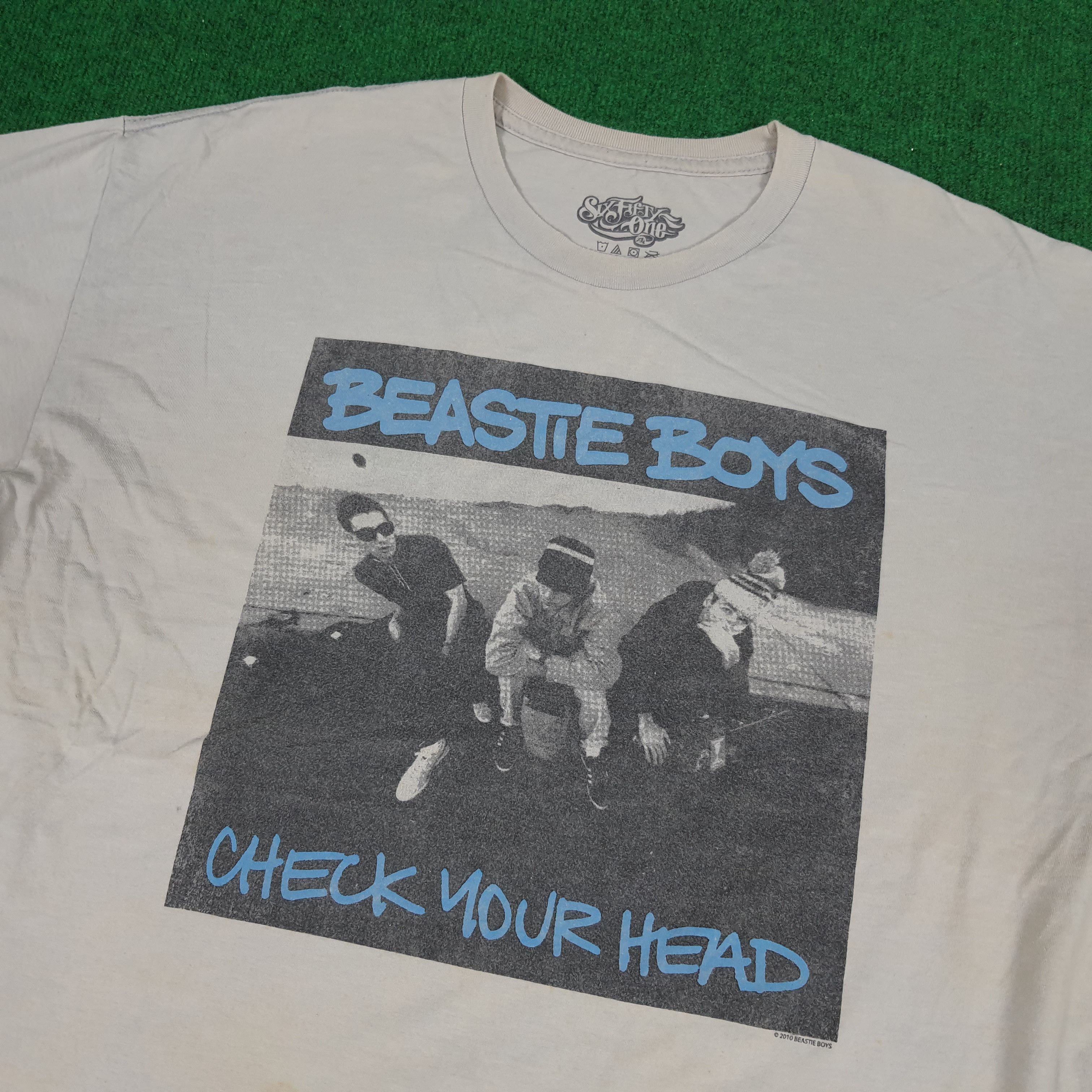 Rap Tees × Vintage Vintage Beastie Boys Check Your Head 2010 T-shirt Size US XL / EU 56 / 4 - 2 Thumbnail