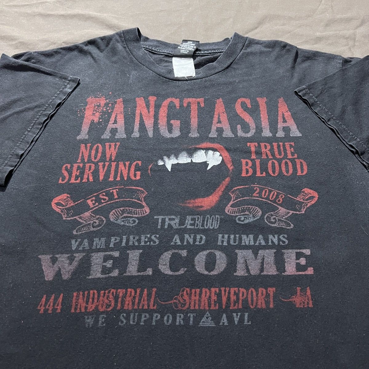 Vintage Y2K True Blood horror HBO series movie Tee XL Faded