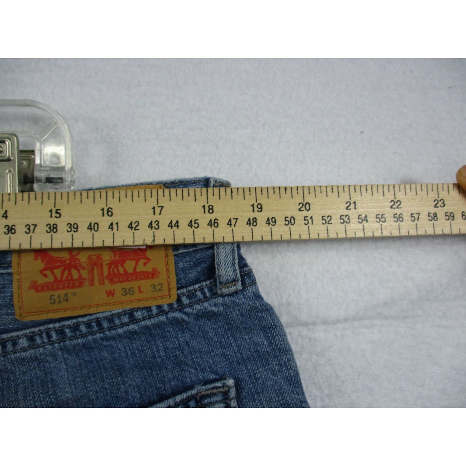 Levi's Levi's 514 Jeans 36x32 Mens Medium Distressed Whiskered Straight Leg Size US 36 / EU 52 - 6 Thumbnail