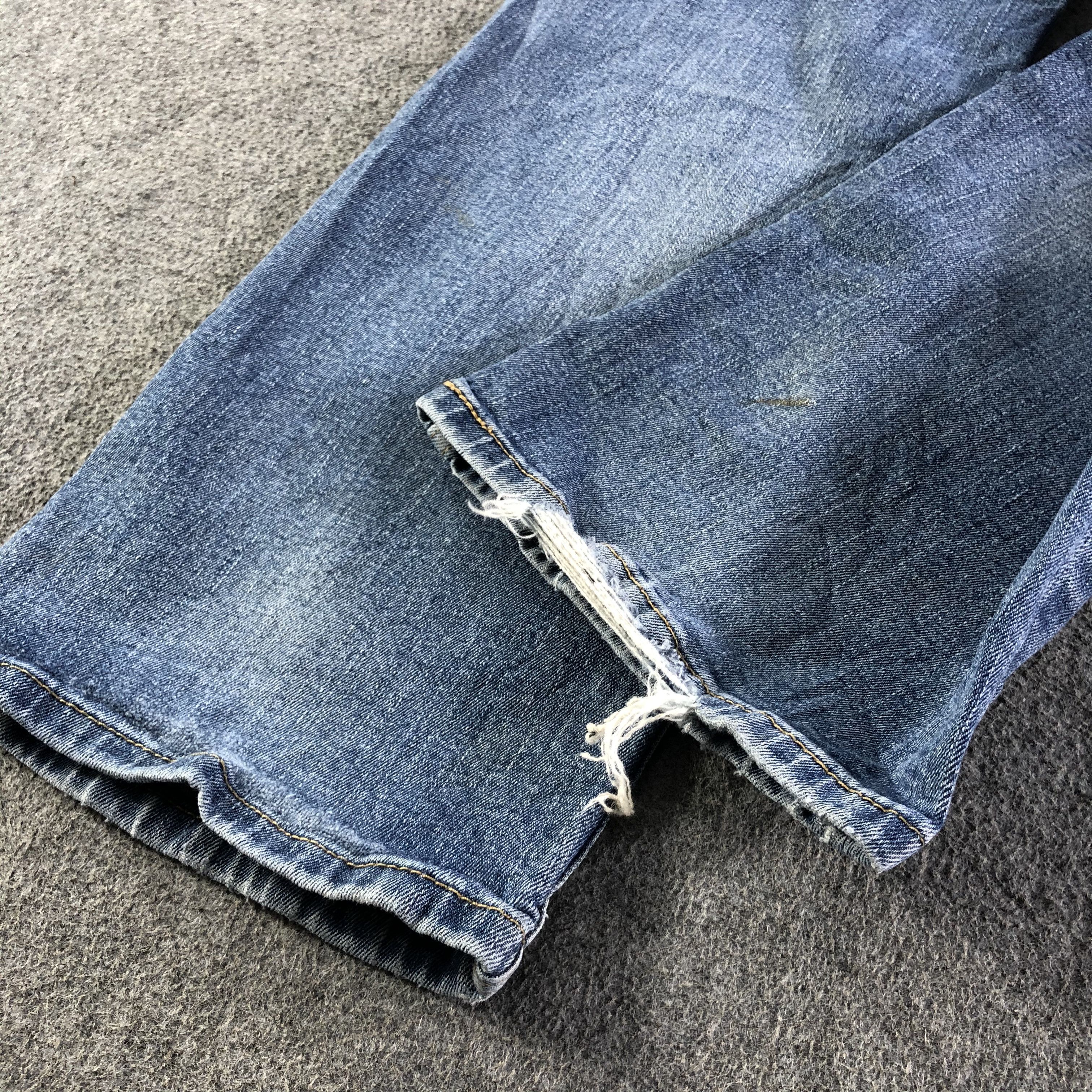 Levi's Vintage Blue Wash Levis 559 Jeans-J4327 Size US 35 - 6 Thumbnail