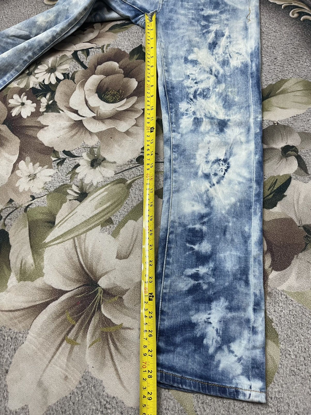Anthropologie Acid Wash Jeans Stretchable