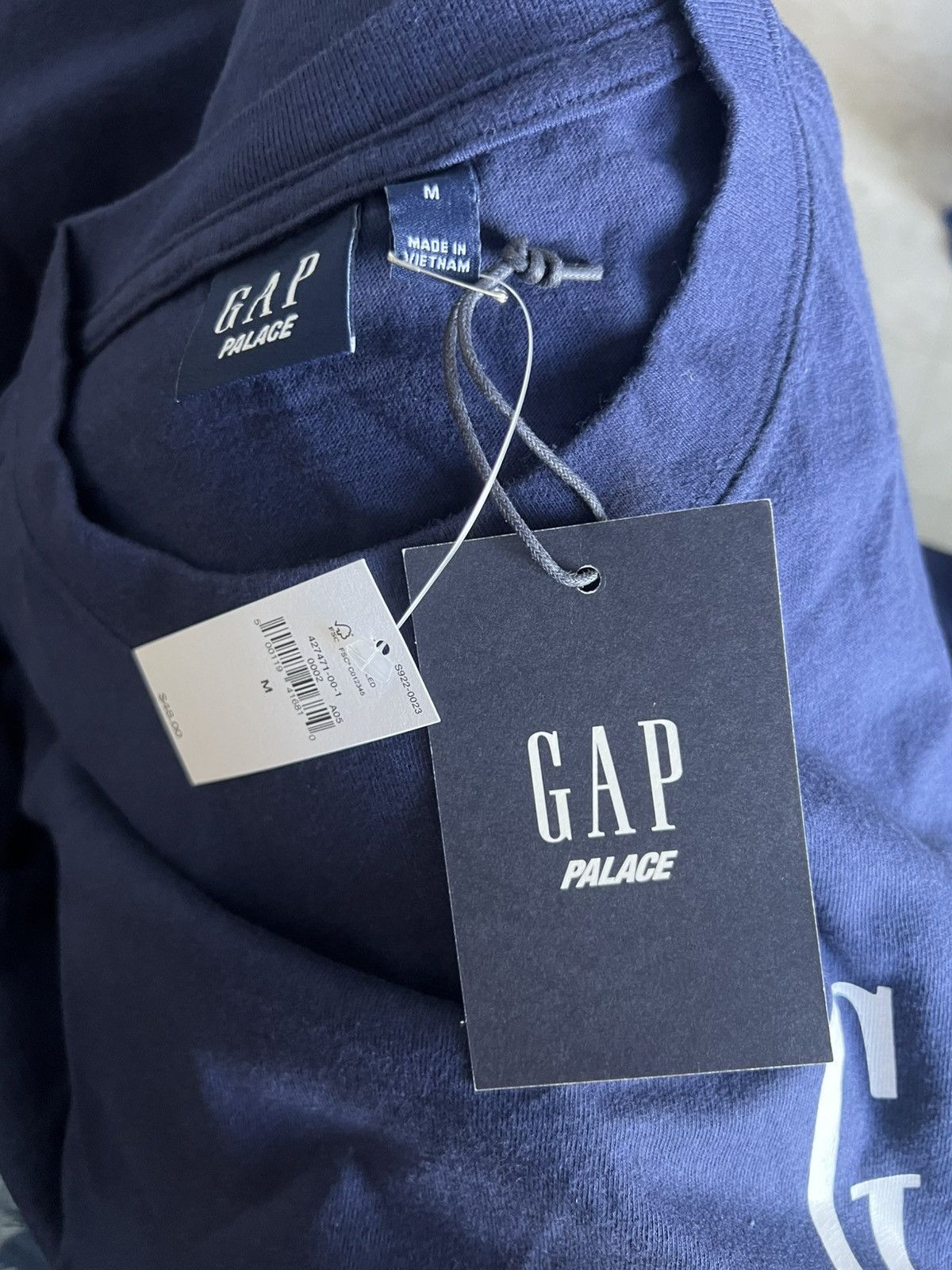Gap × Palace GAP x Palace collab T-Shirt Size US M / EU 48-50 / 2 - 3 Thumbnail