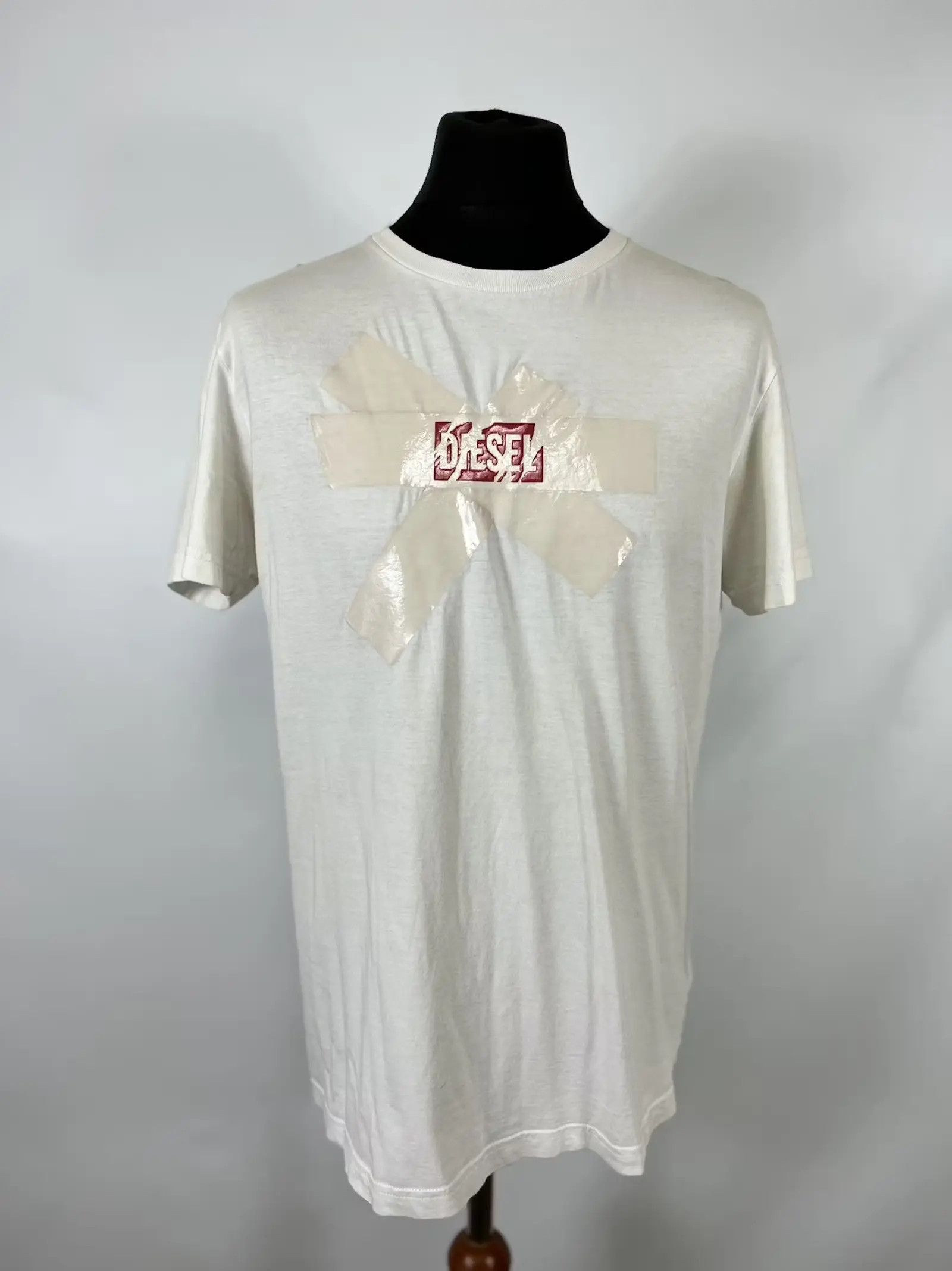 Tシャツ・カットソー DIESEL Men T Shirts A16672 0AIJU141 White Diesel DIESEL Men T-Shirts A16672 0AIJU141 White | Grailed