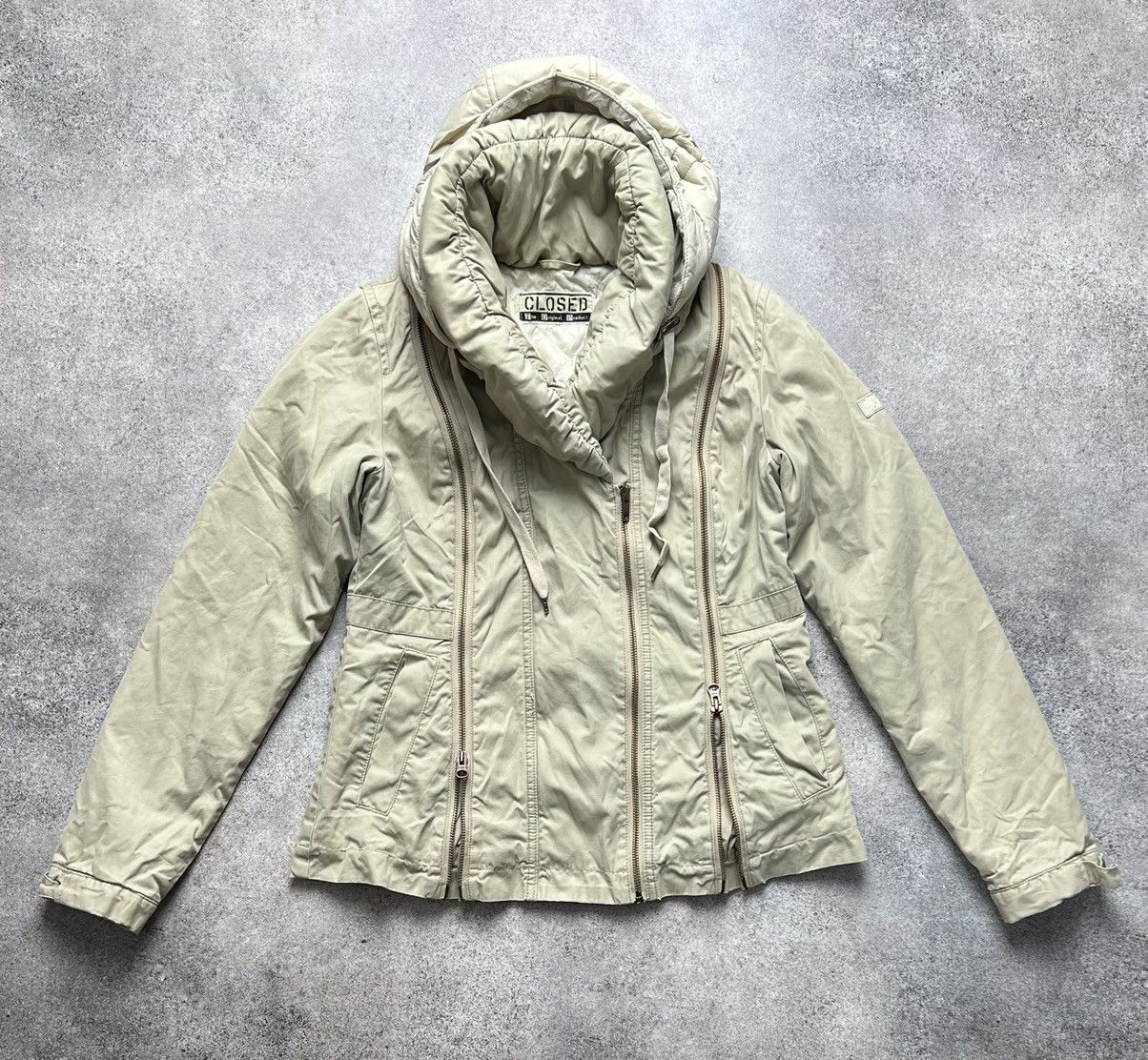 image of Avant Garde x Closed Vintage Jacket With Front And Back Zippers in Beige, Women's (Size Medium)