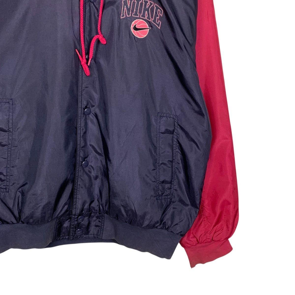 Nike Vintage Nike Basketball Swoosh Hooded Windbreaker Jacket Size US M / EU 48-50 / 2 - 4 Thumbnail