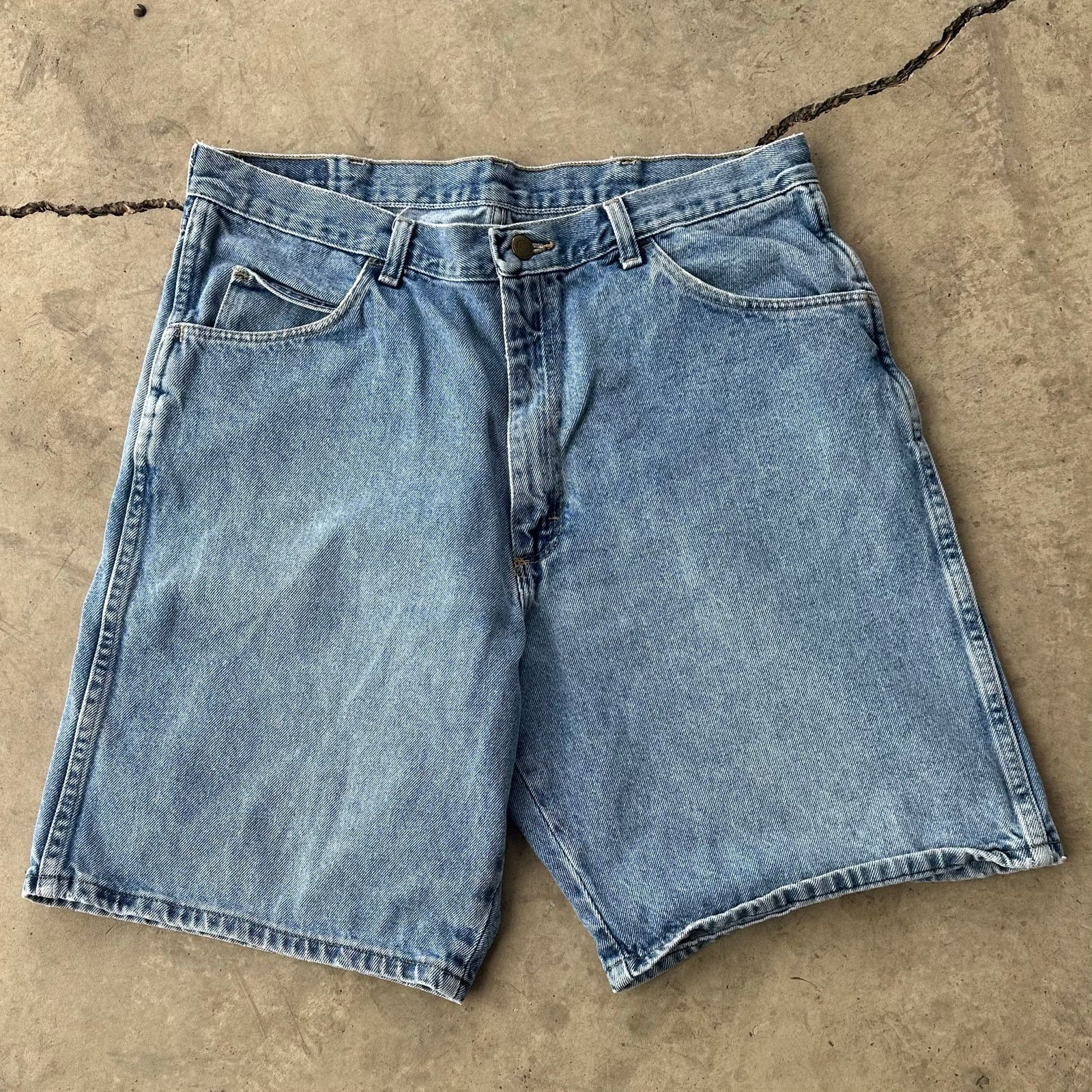 Wrangler Vintage wrangler Jean shorts Size US 36 / EU 52 - 1 Thumbnail