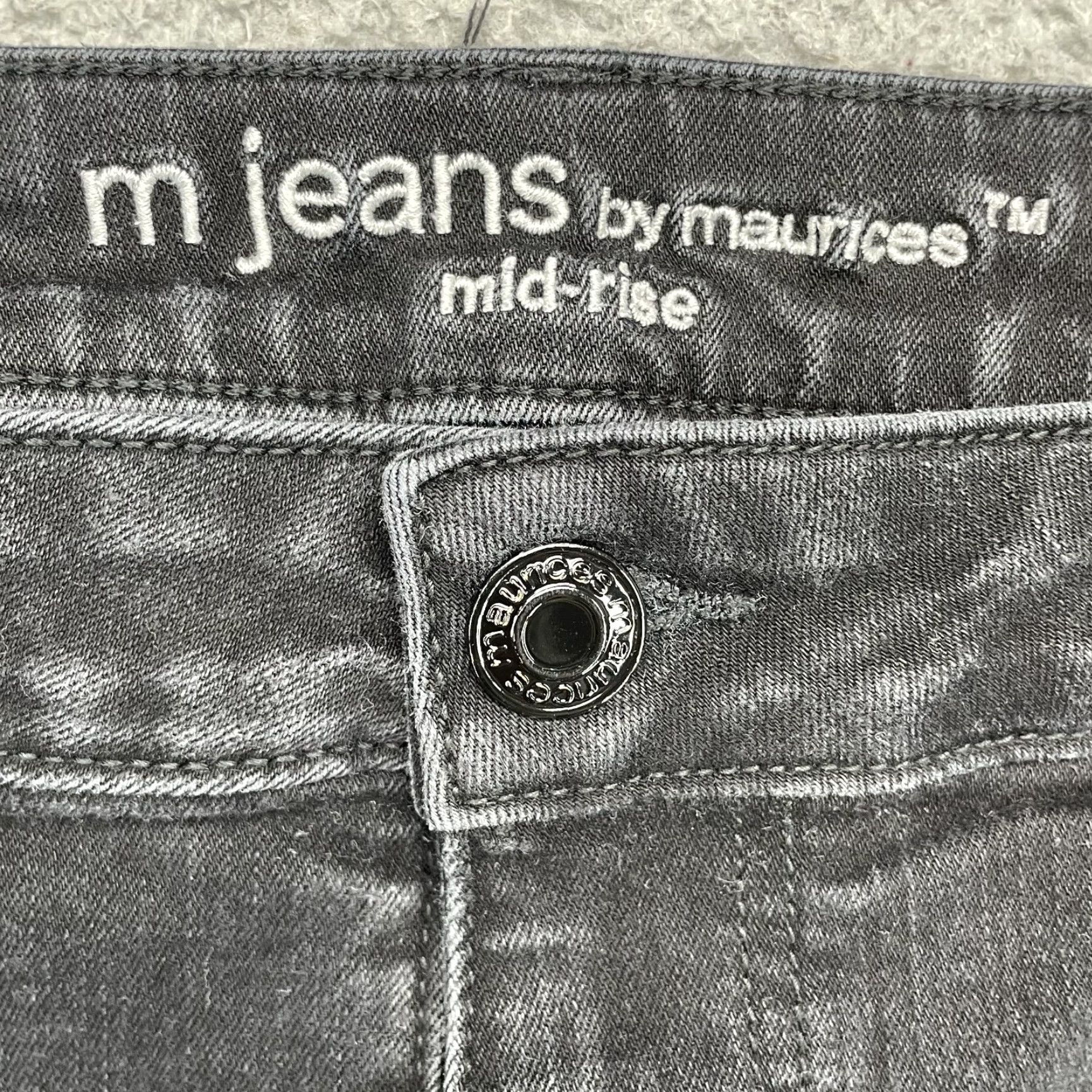 Vintage M Jeans Shorts Women 36* Raw Slim Y2K Rodeo Grunge 90s Retro Skater Biker Denim Size 25" / US 0 / IT 36 - 5 Thumbnail
