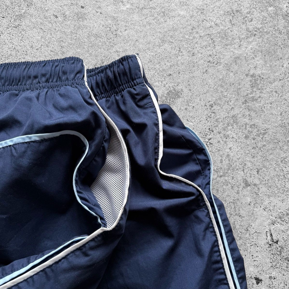 Nike Nike Vintage Mens Blue Athletic Shorts Retro Sportswear Size US 36 / EU 52 - 3 Thumbnail