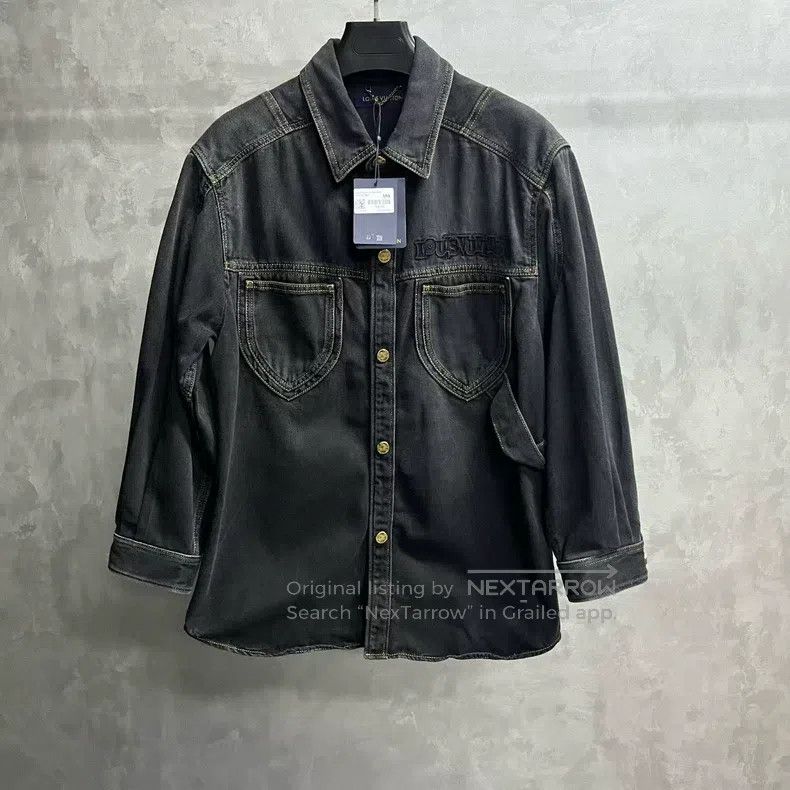Louis Vuitton Louis Vuitton Black Solid Worn Denim Single Breasted Long Size US M / EU 48-50 / 2 - 1 Thumbnail