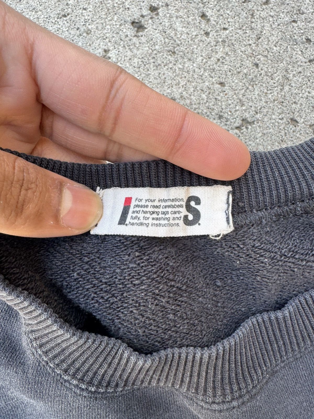 Issey Miyake Issey Miyake Back Logo Crewneck Size US XS / EU 42 / 0 - 3 Thumbnail