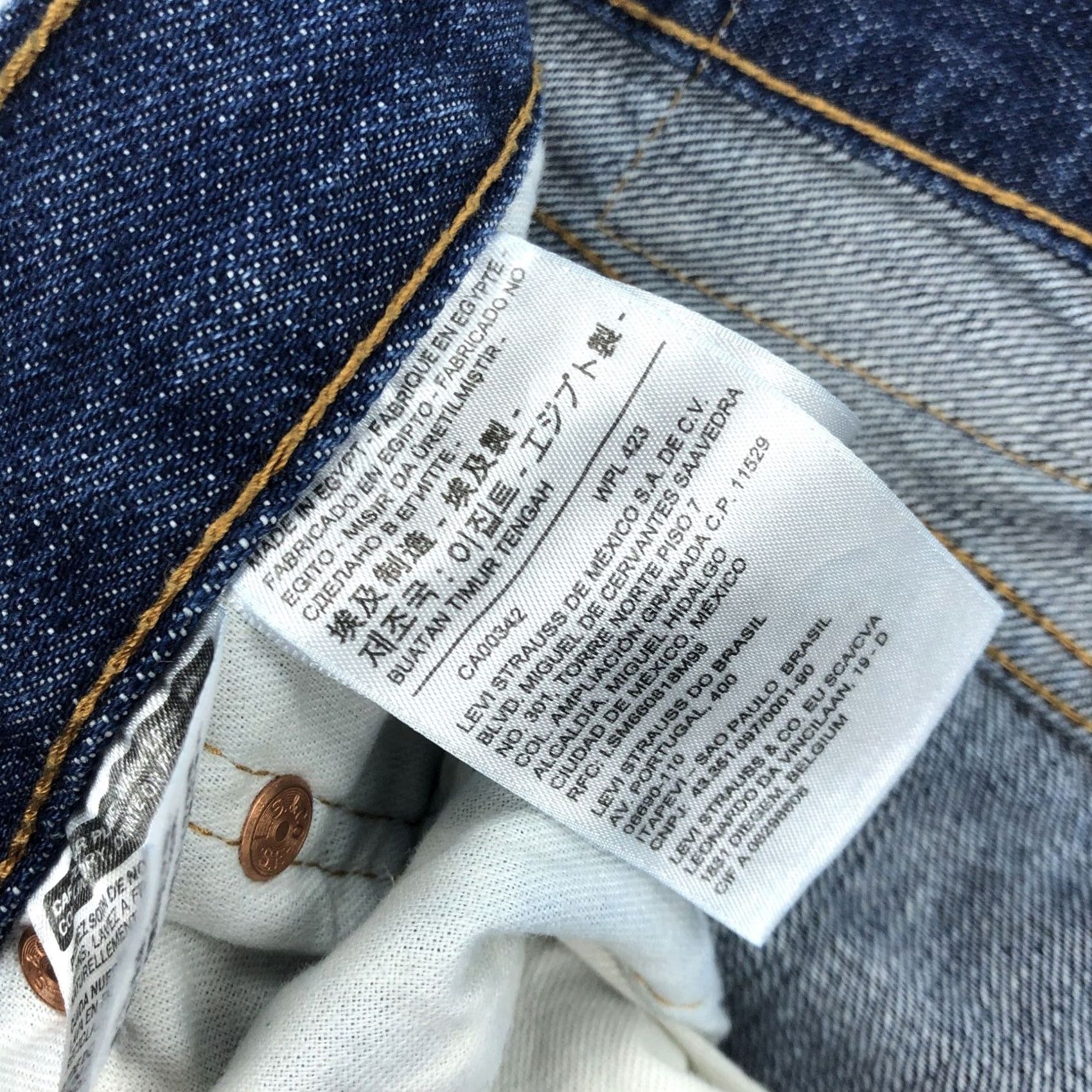 Levi's Levi's 501 Jeans Mens W38 L29 Dark Wash Straight Button Fly 100% Cotton Size US 38 / EU 54 - 5 Thumbnail
