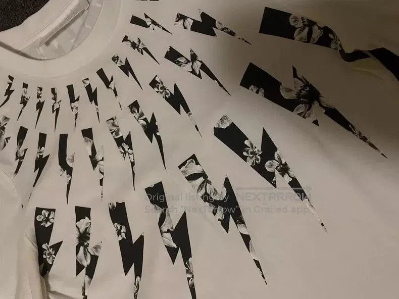 Alexander McQueen Neil Barrett White Lightning Floral T. Size US XS / EU 42 / 0 - 2 Thumbnail