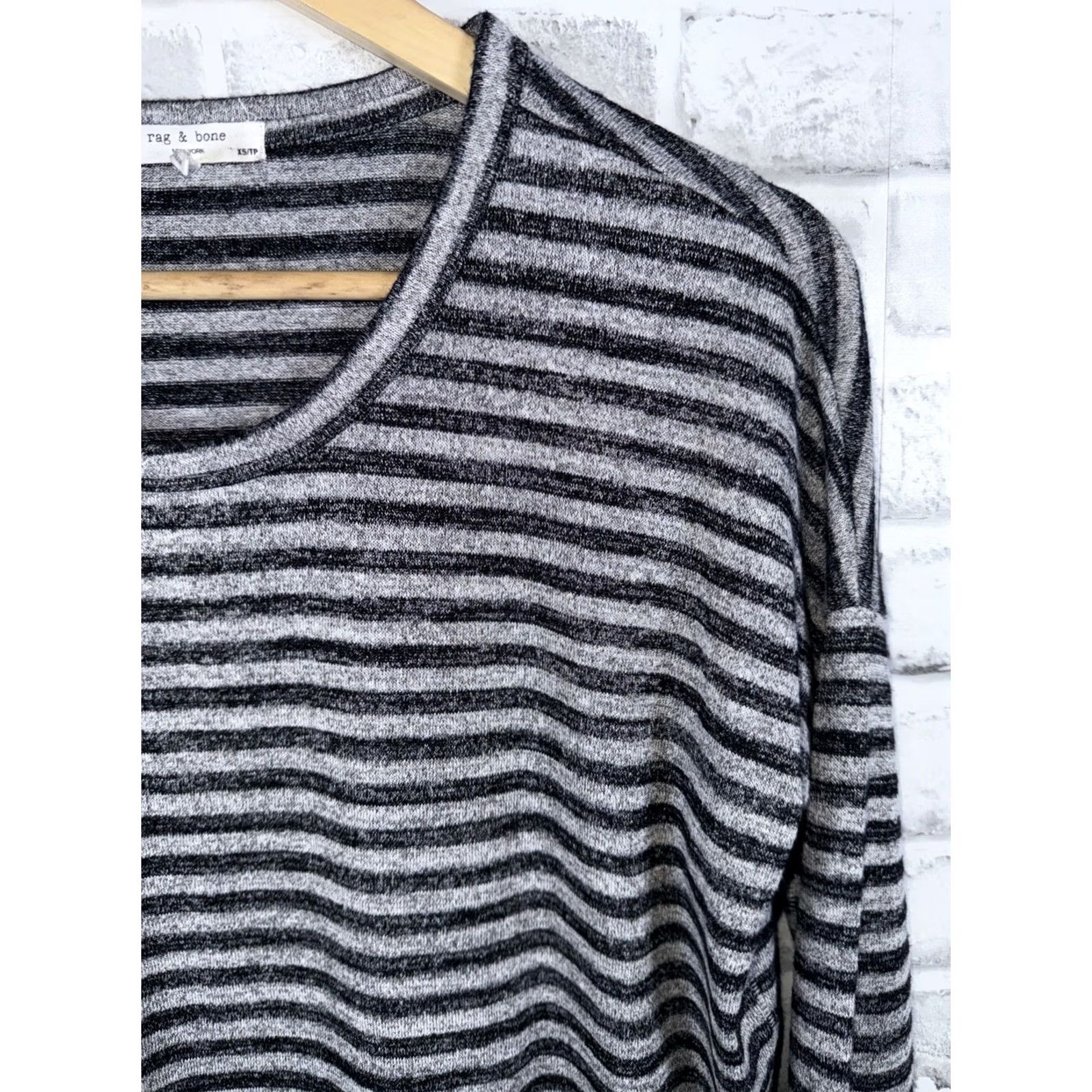 Rag & Bone Rag & Bone Striped Rayon Blend STRETCHY SHIRT Womens XS Long Sleeve Size XS / US 0-2 / IT 36-38 - 3 Thumbnail