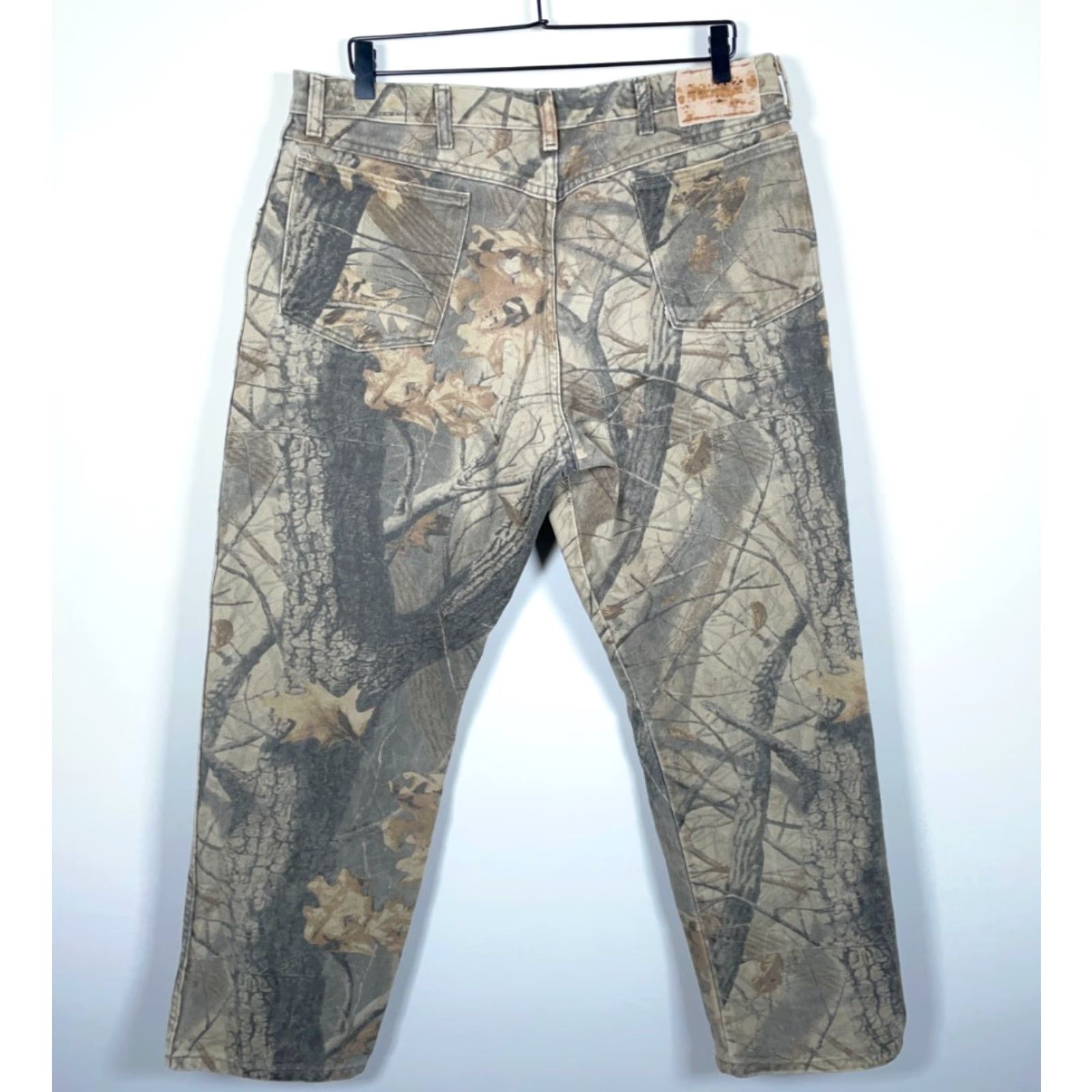 Wrangler VINTAGE Wrangler Jeans Men's 34 x 28 RealTree Hardwoods Camouflage Green 90s Wrangler 5-Pocket Denim Jeans Men Size US 34 / EU 50 - 2 Thumbnail